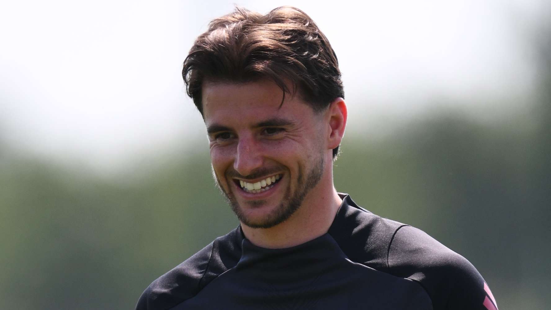 Mount for England?! Man Utd midfielder reveals Tuchel talks  