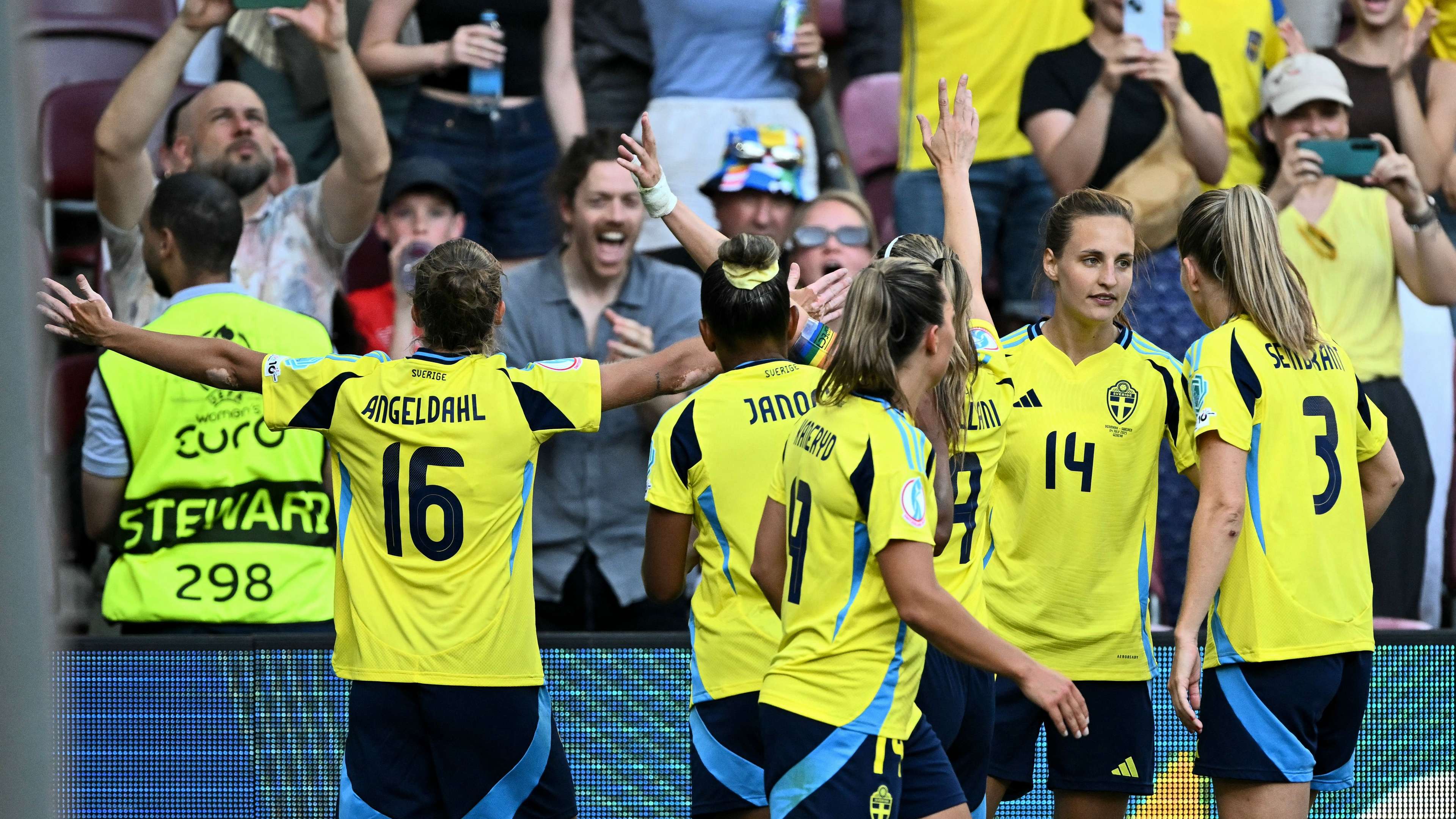 Angeldal runs the show as Sweden beat Denmark at Euro 2025  
