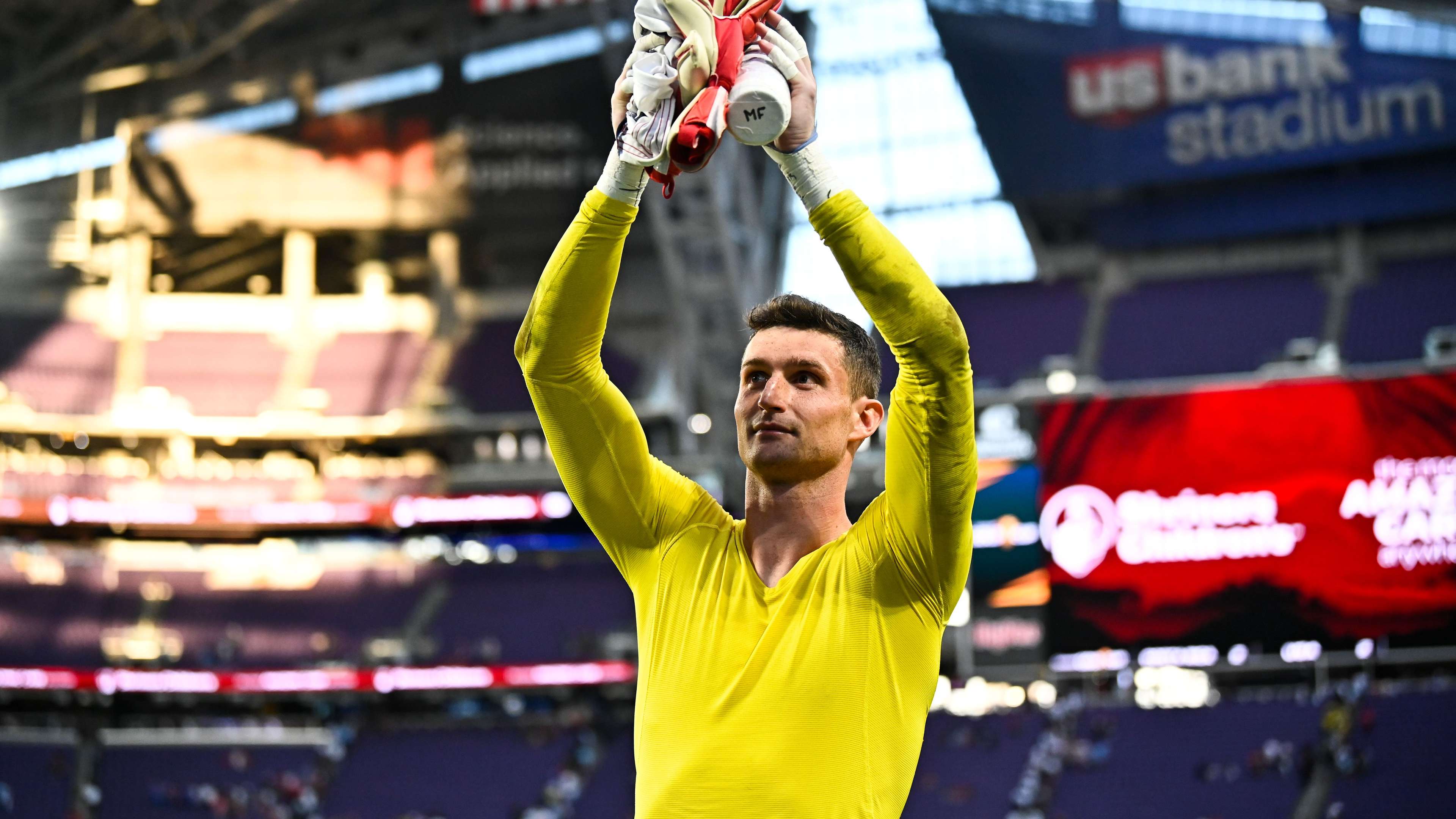 Freese praises team chemistry, Pochettino's impact in Gold Cup  