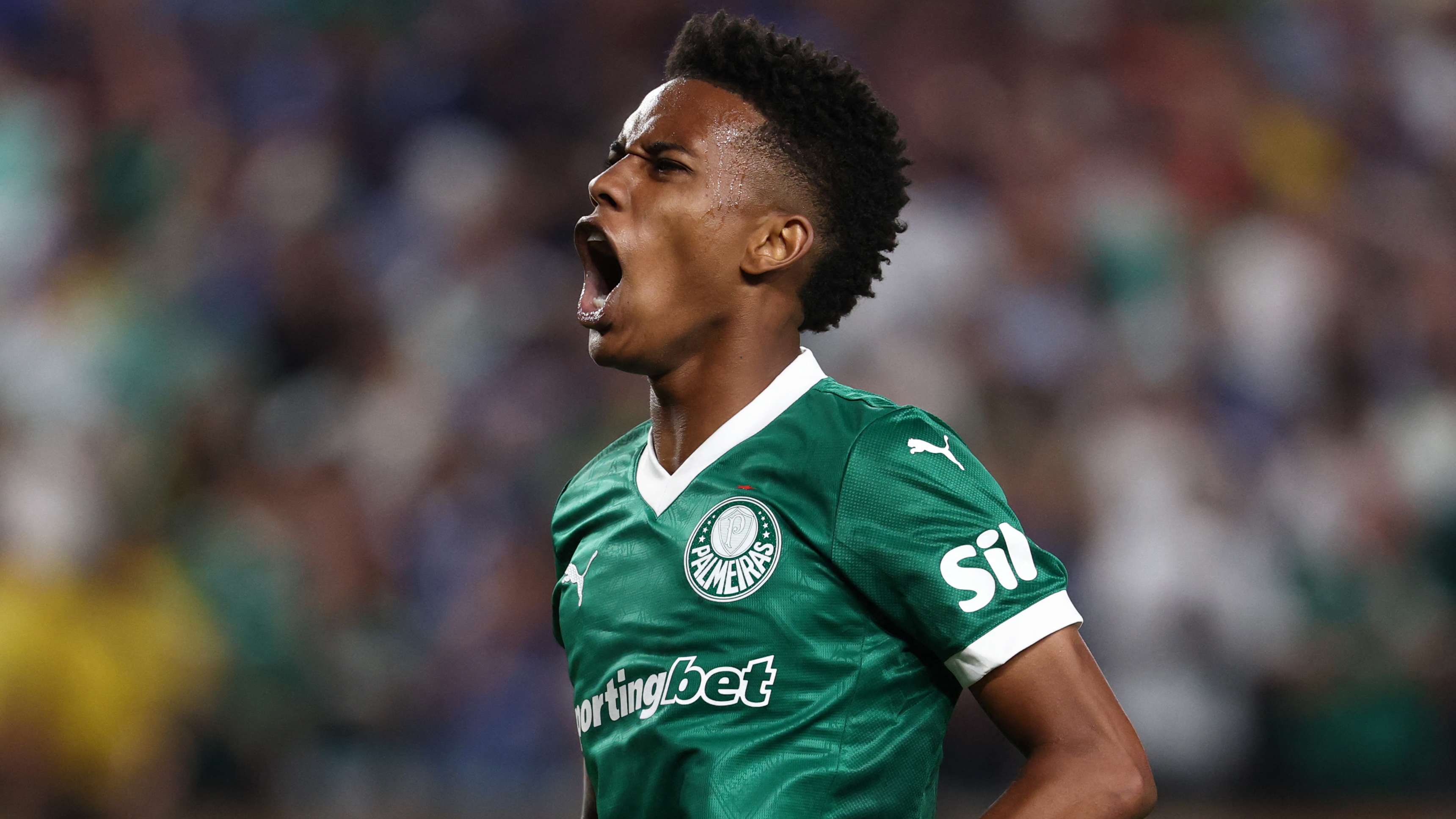 📽️ | Chelsea-bound Estevao scores outrageous goal against the Blues  