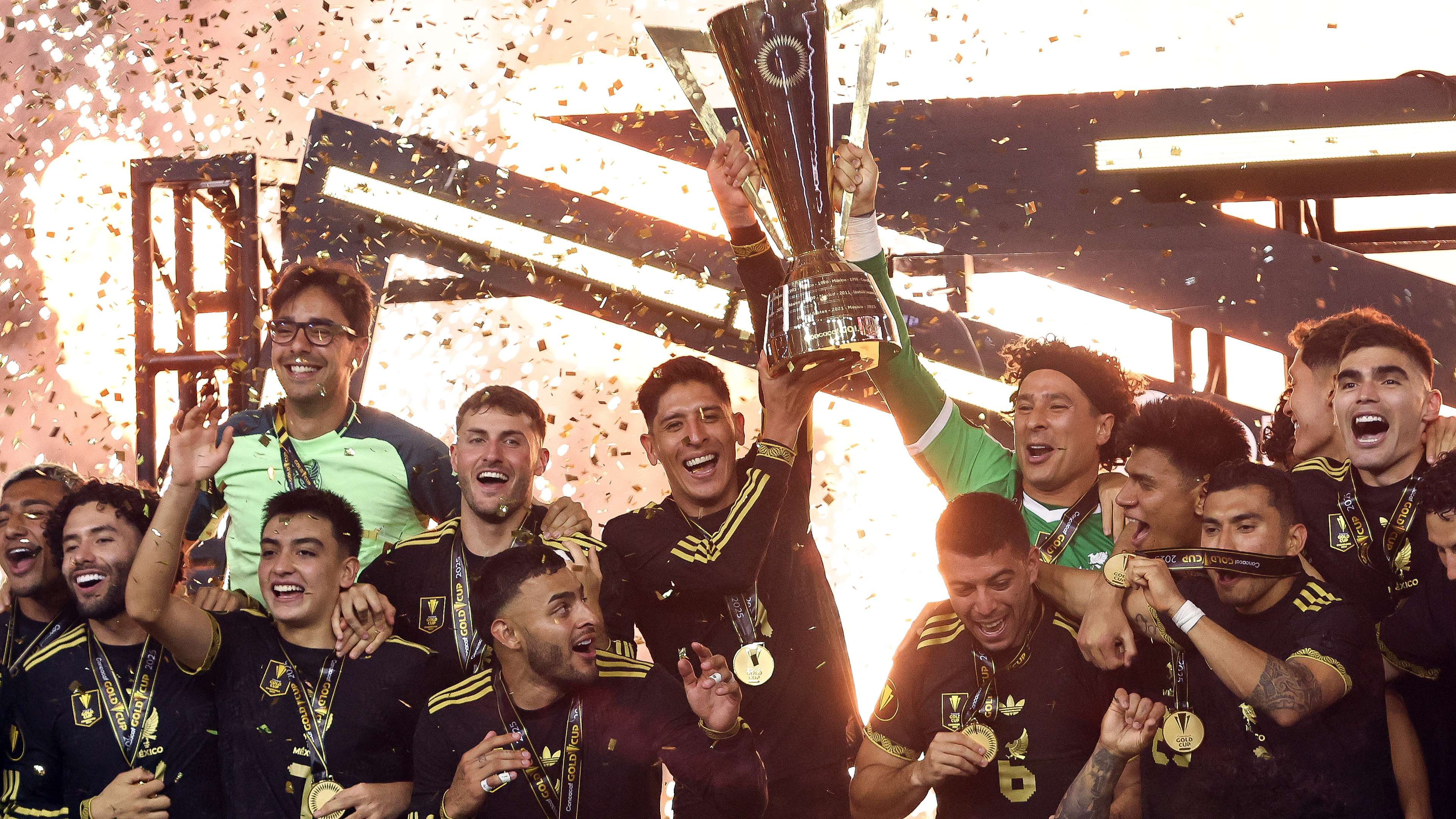 Mexico overtake U.S. in FIFA rankings following GC triumph  