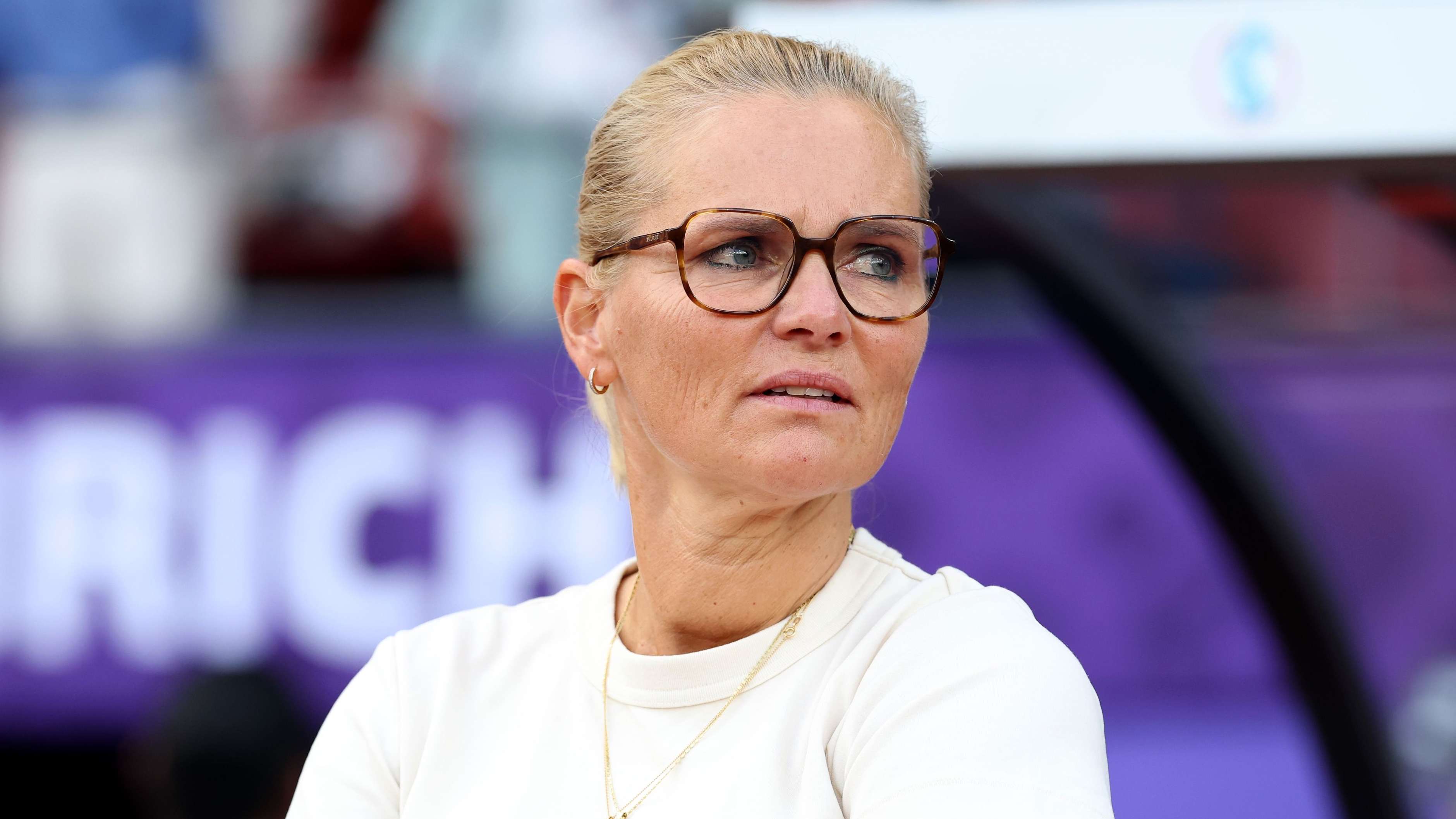 'Don't want a fighting game' - Wiegman urges England to keep composure  