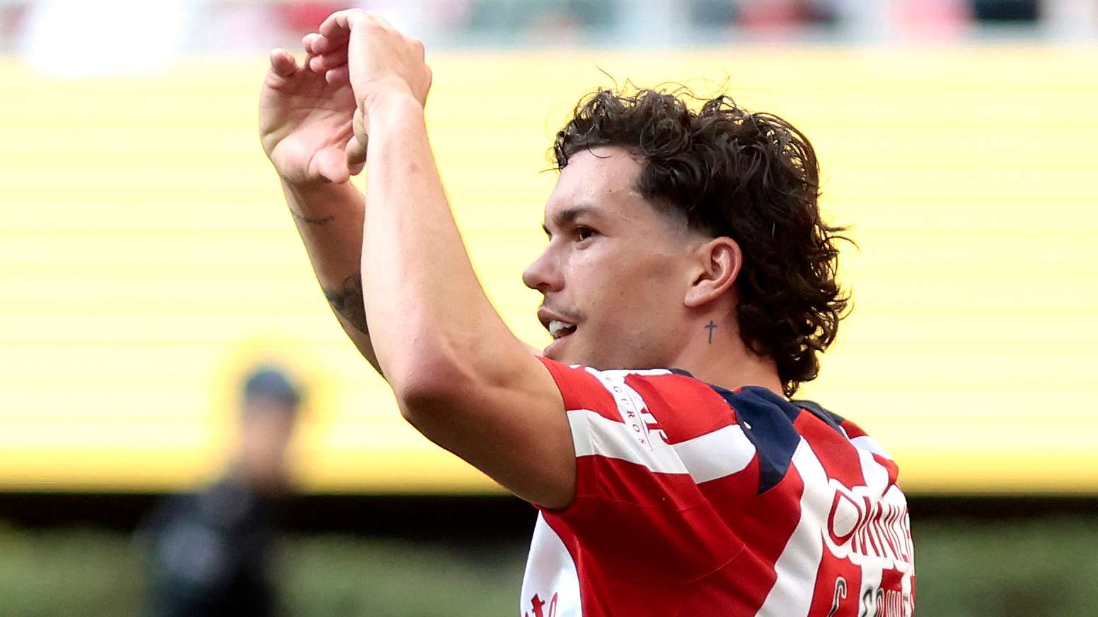 Cowell, Ledezma shine in Chivas' dramatic 4-3 win over San Luis  