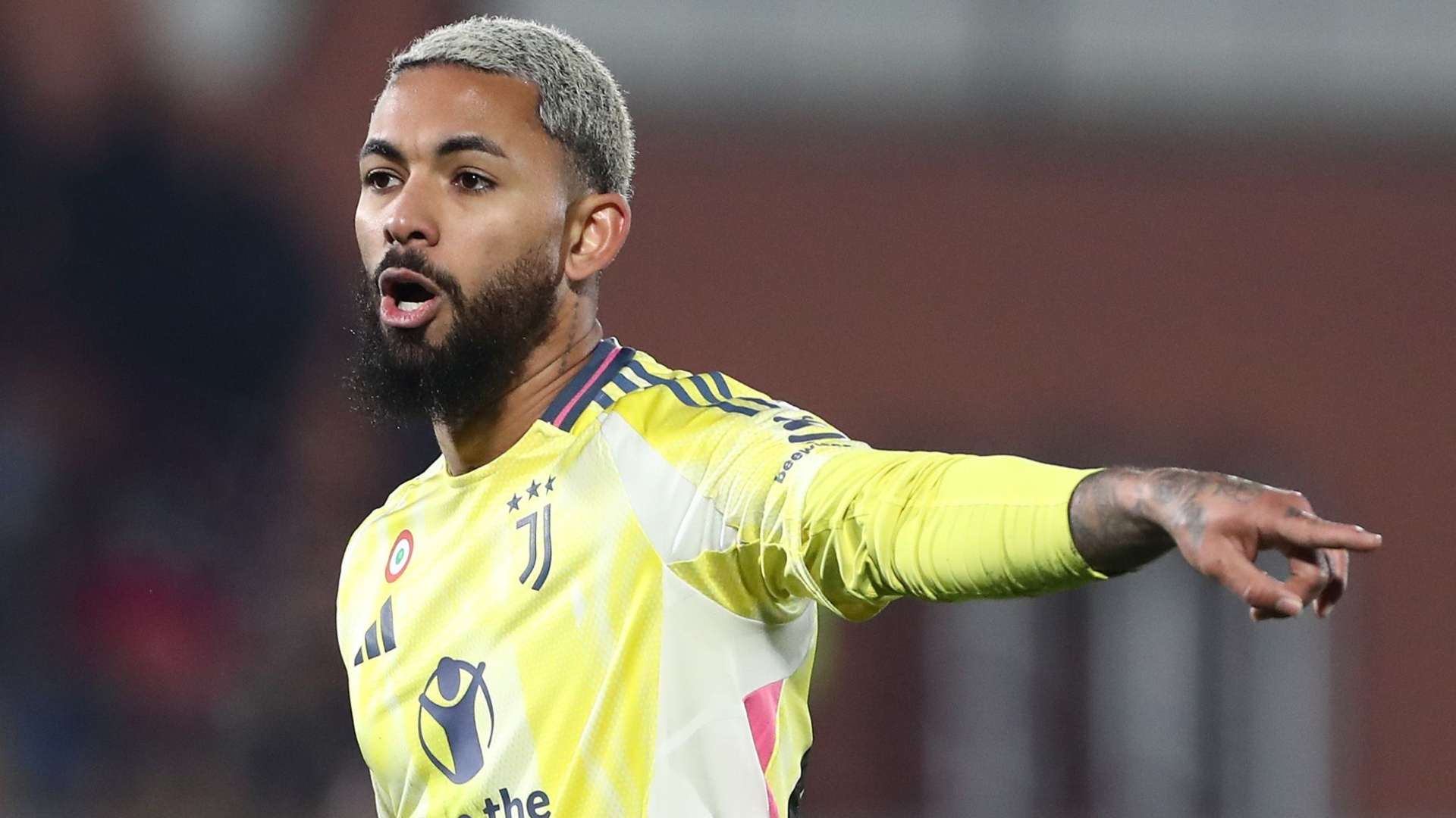 Capello warns Juventus against Douglas Luiz sale  