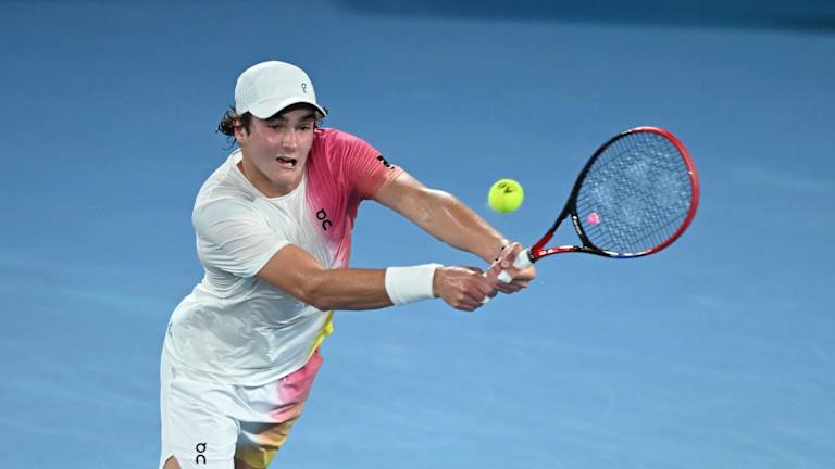 Toronto Betting Preview: Jenson Brooksby vs. Corentin Moutet  