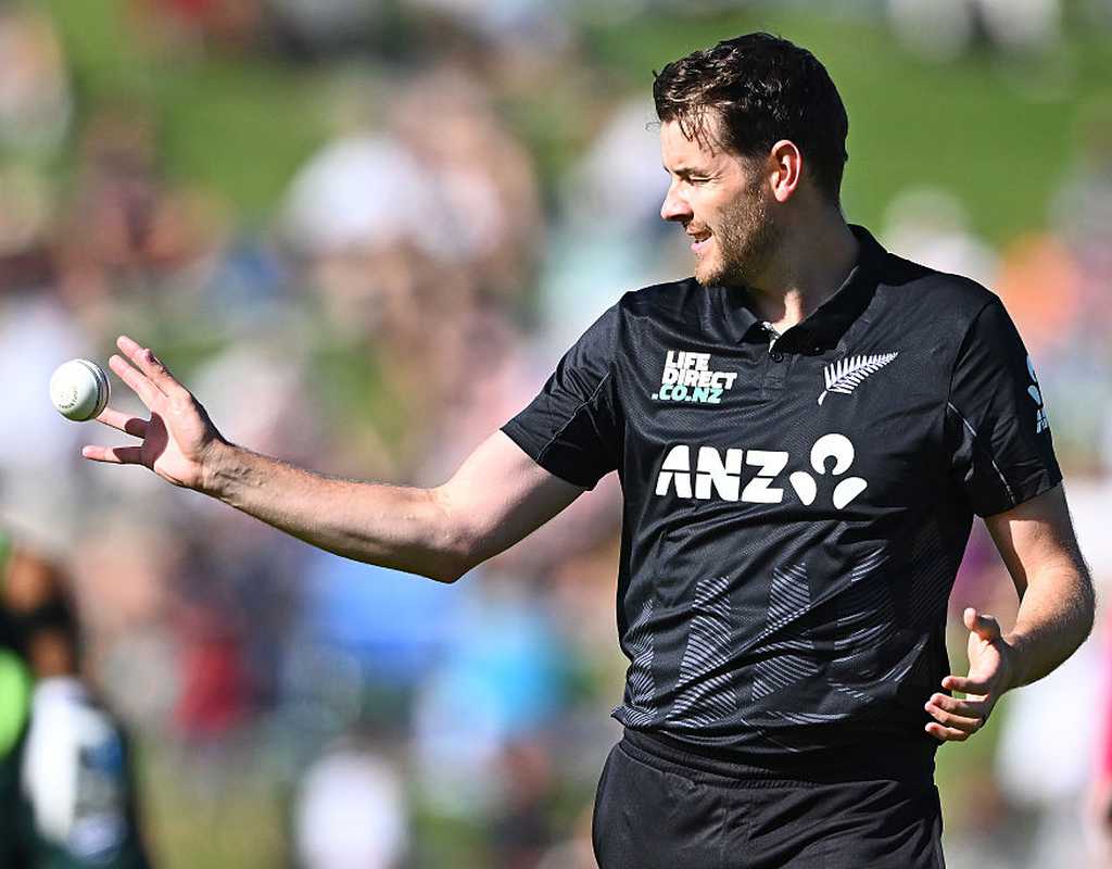 Robinson, Duffy star as NZ overcome SA  