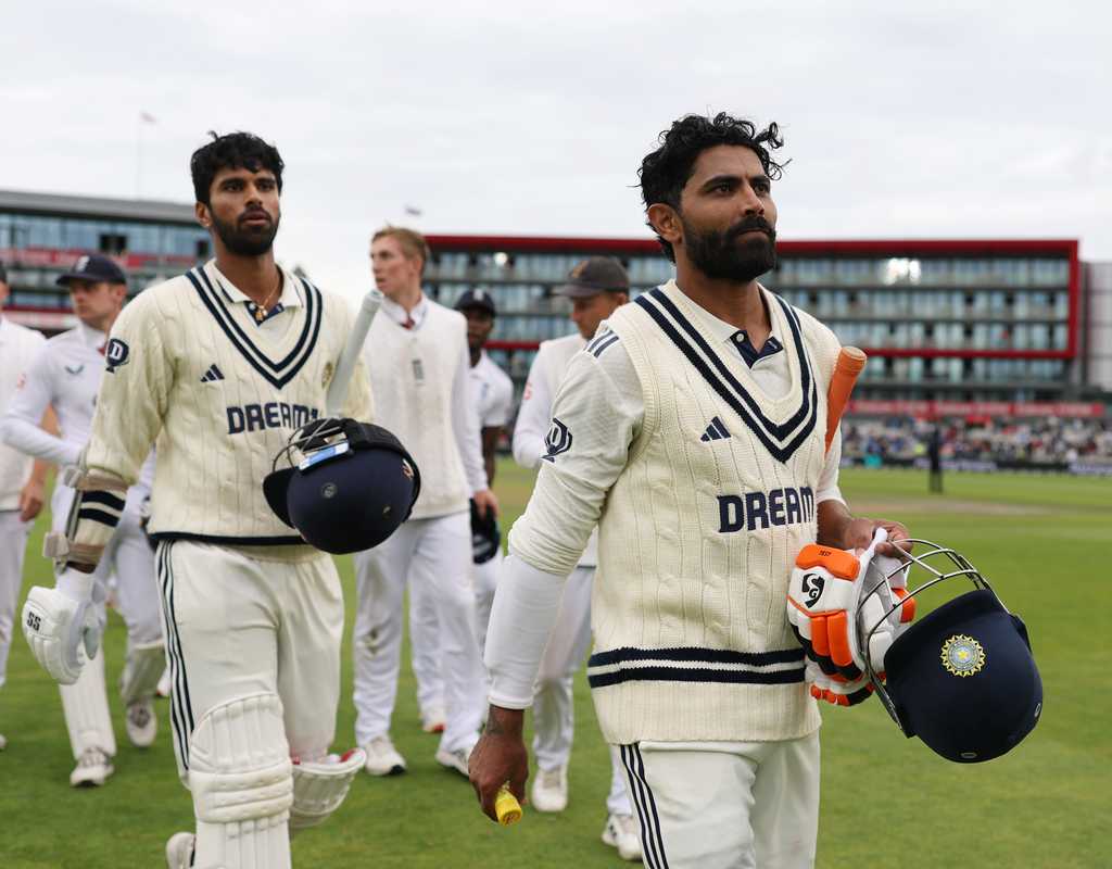 United in Manchester: Four batters, five sessions, one stand  