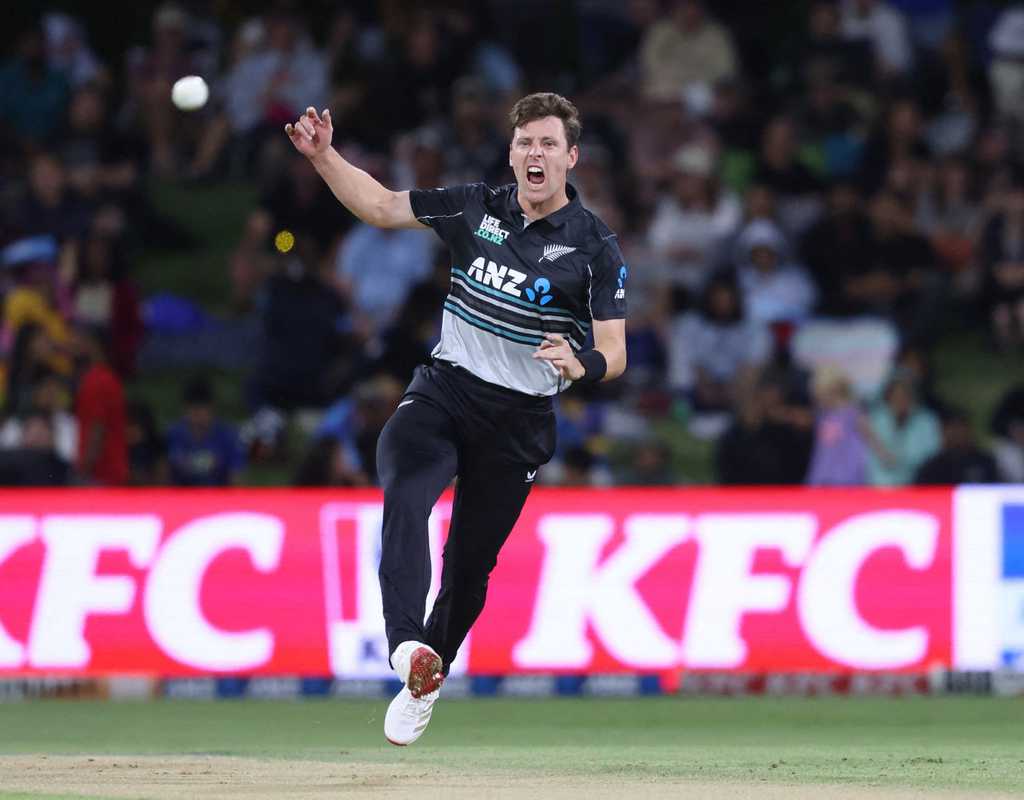 New Zealand Edge South Africa In Thriller To Clinch T20I Tri Series Matt Henry Bowled A Fine Last