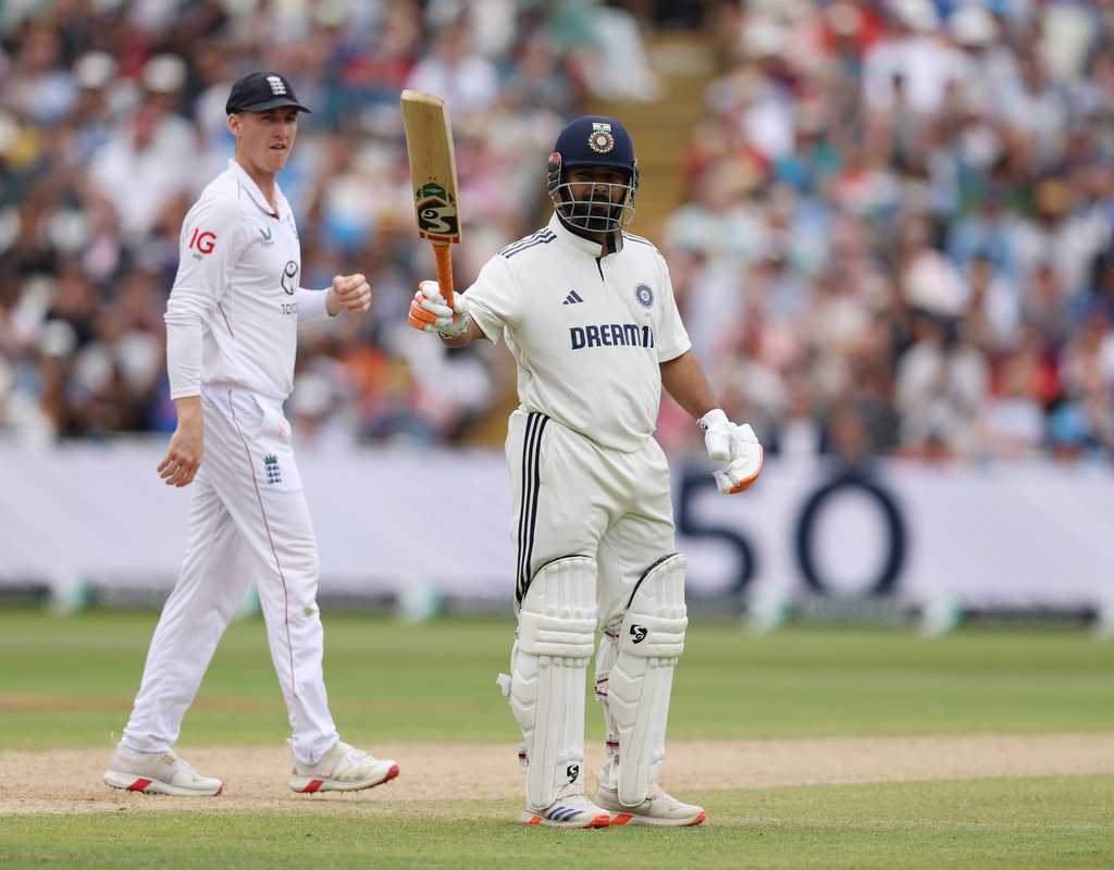 'Rishabh Pant talks a lot about his batting, just not while batting'  