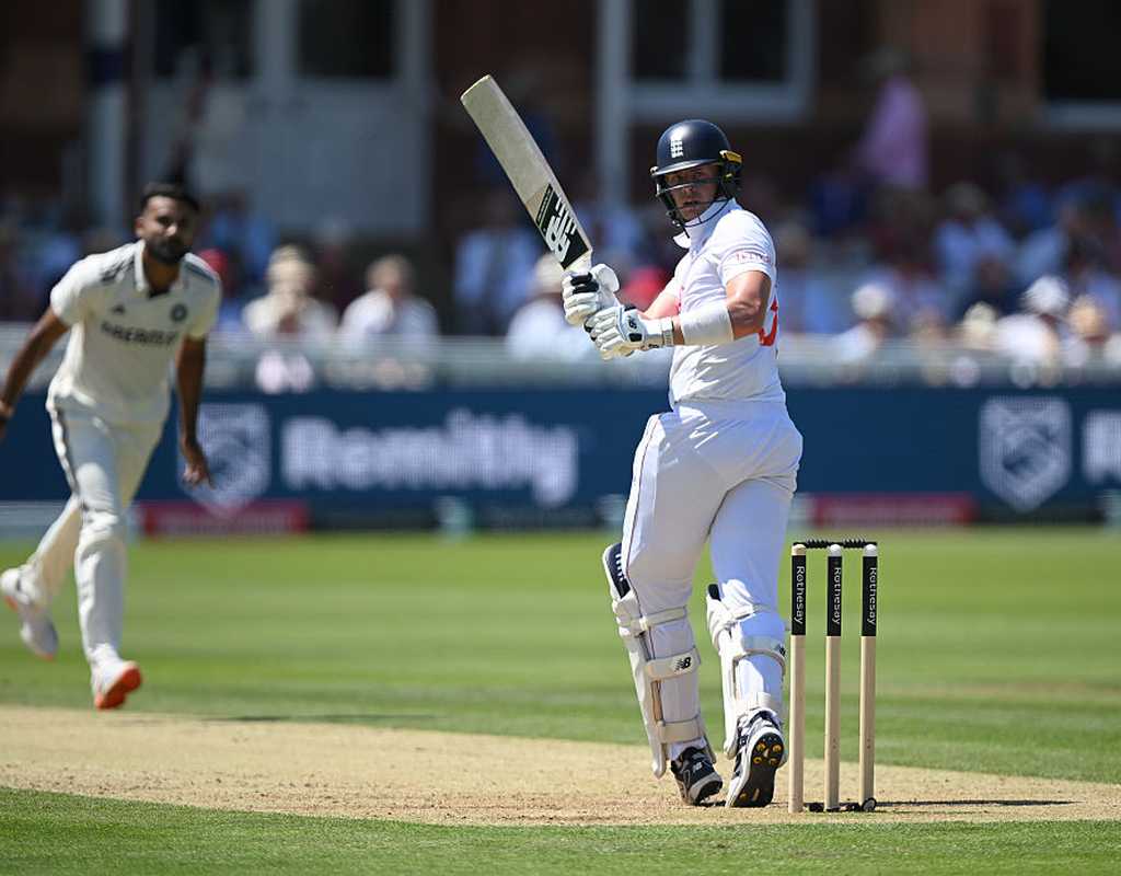 Jamie Smith leads England's fightback after Bumrah's burst  