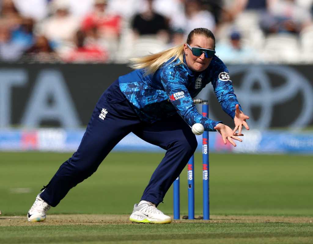 Ecclestone stars as England outplay India and weather to level series  