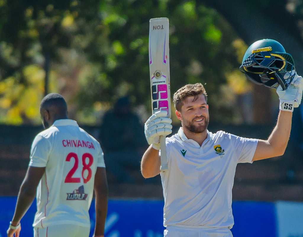 Wiaan Mulder finishes 33 short of Lara's 400 as South Africa declare  