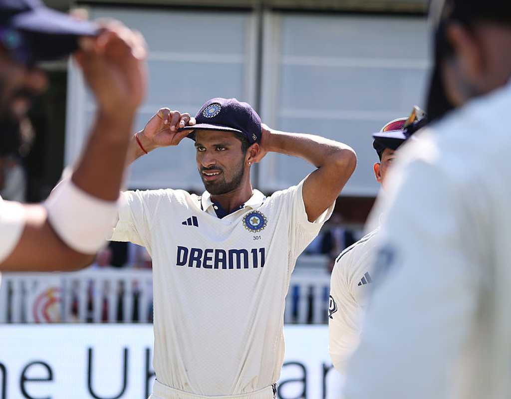 Washington Sundar: India's 'Definitely Maybe' drifts into focus  