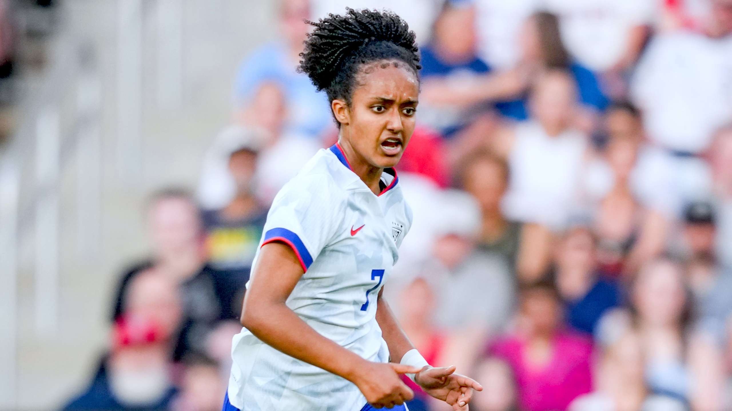 USWNT's Yohannes completes OL Lyonnes move from Ajax  