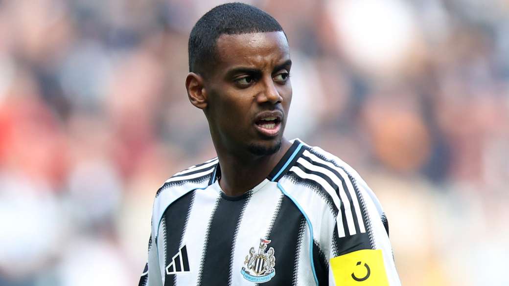 Isak 'adamant' his Newcastle career is OVER   Isak 'adamant' his Newcastle career is OVER