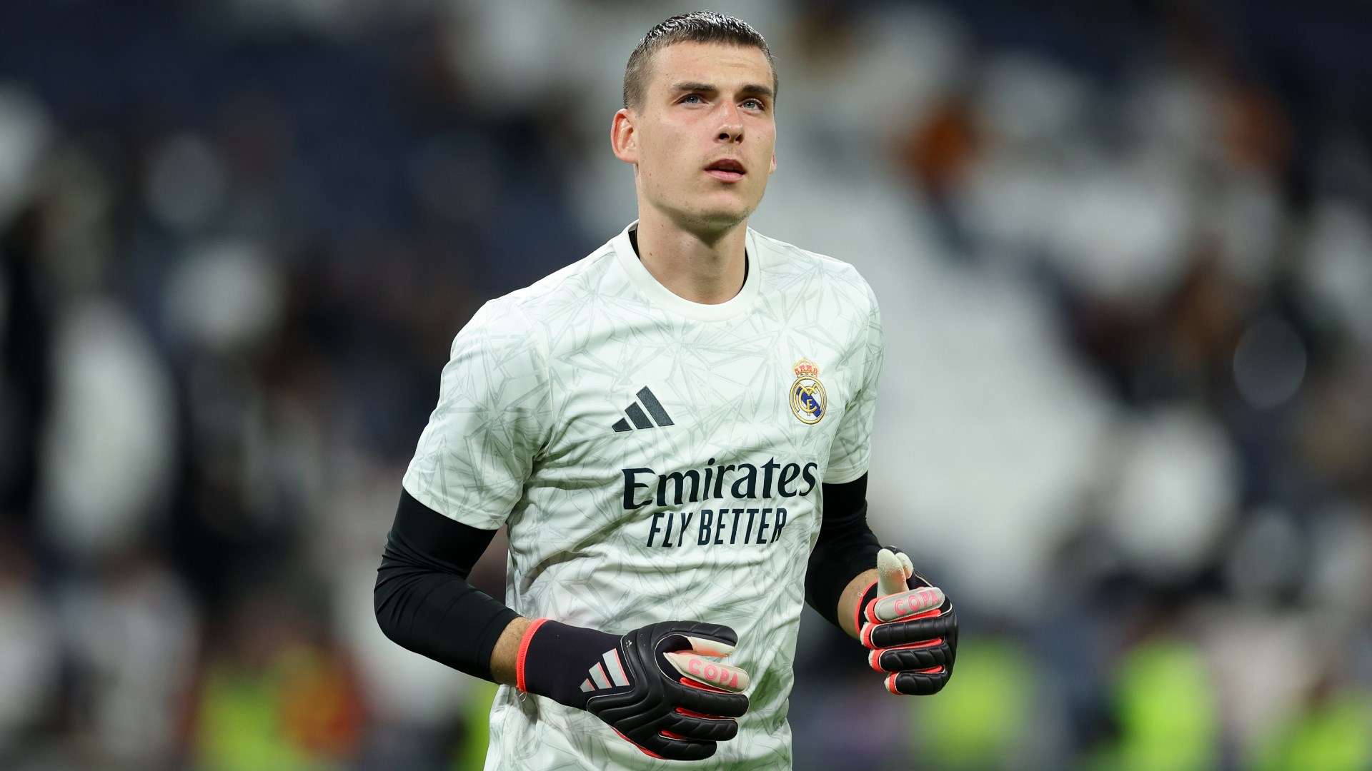 Madrid receive Lunin exchange offer from Fenerbahce  