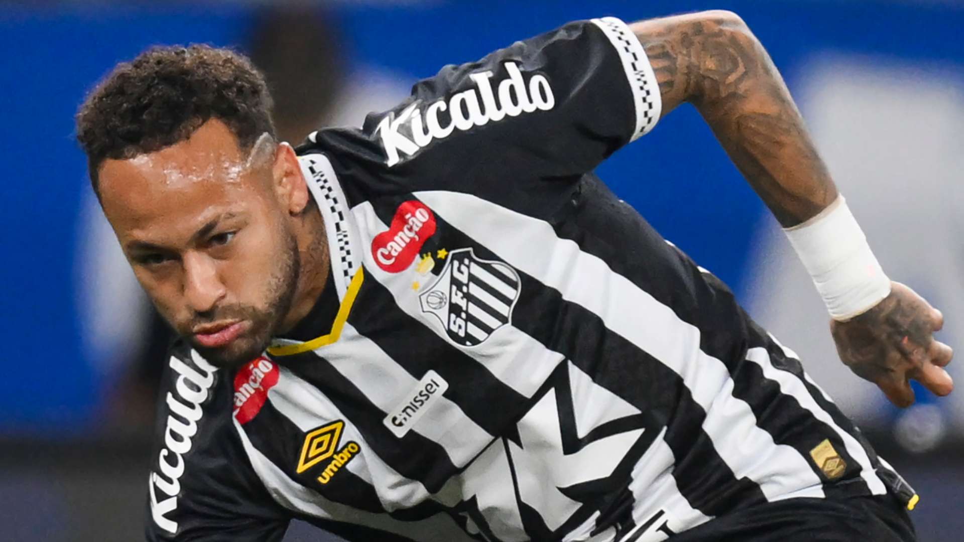 📽️ | Neymar’s outrageous skill leaves defender on the floor  