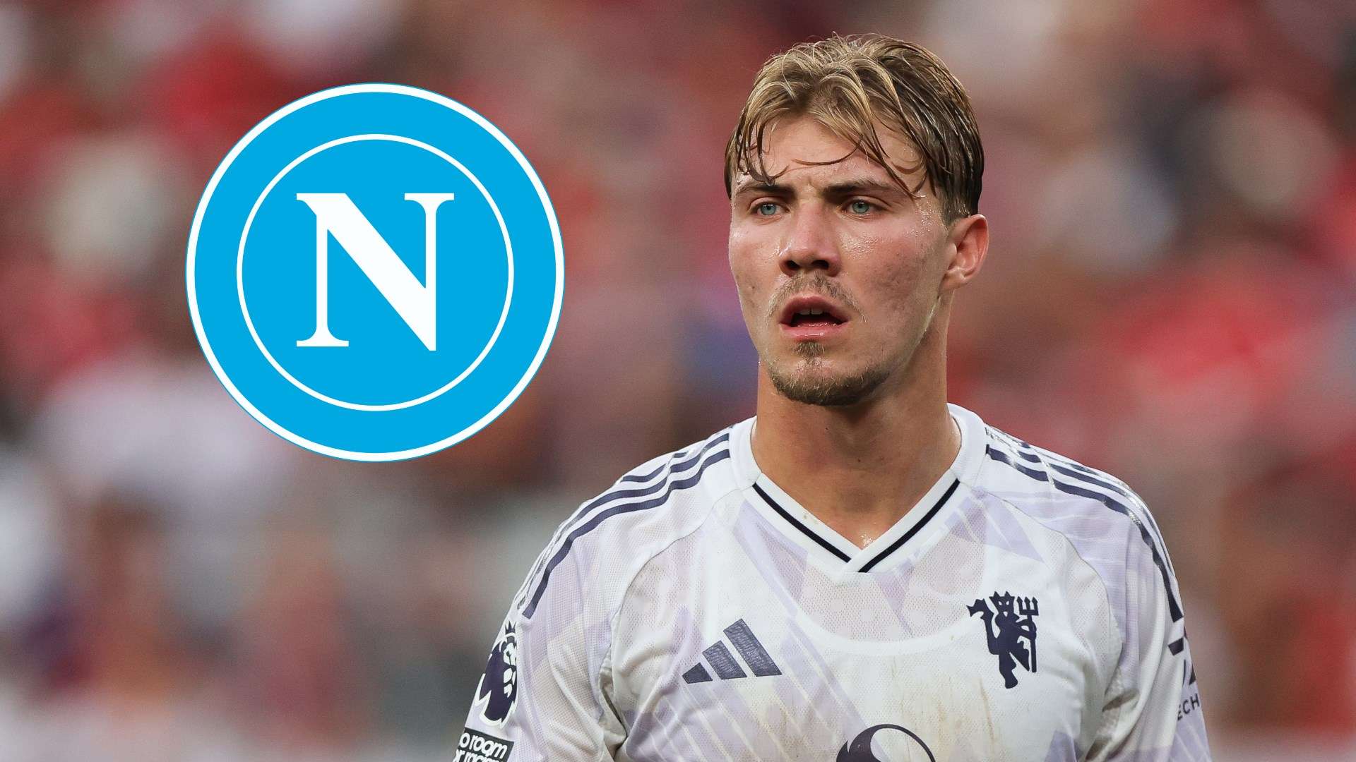 📽️ | Hojlund enjoys getting swarmed by Napoli fans  