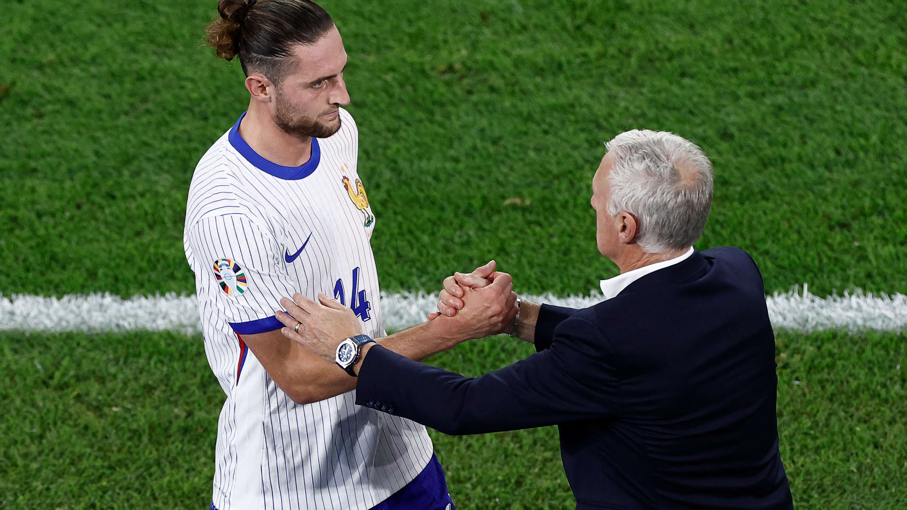 Deschamps backs Marseille reject Rabiot  