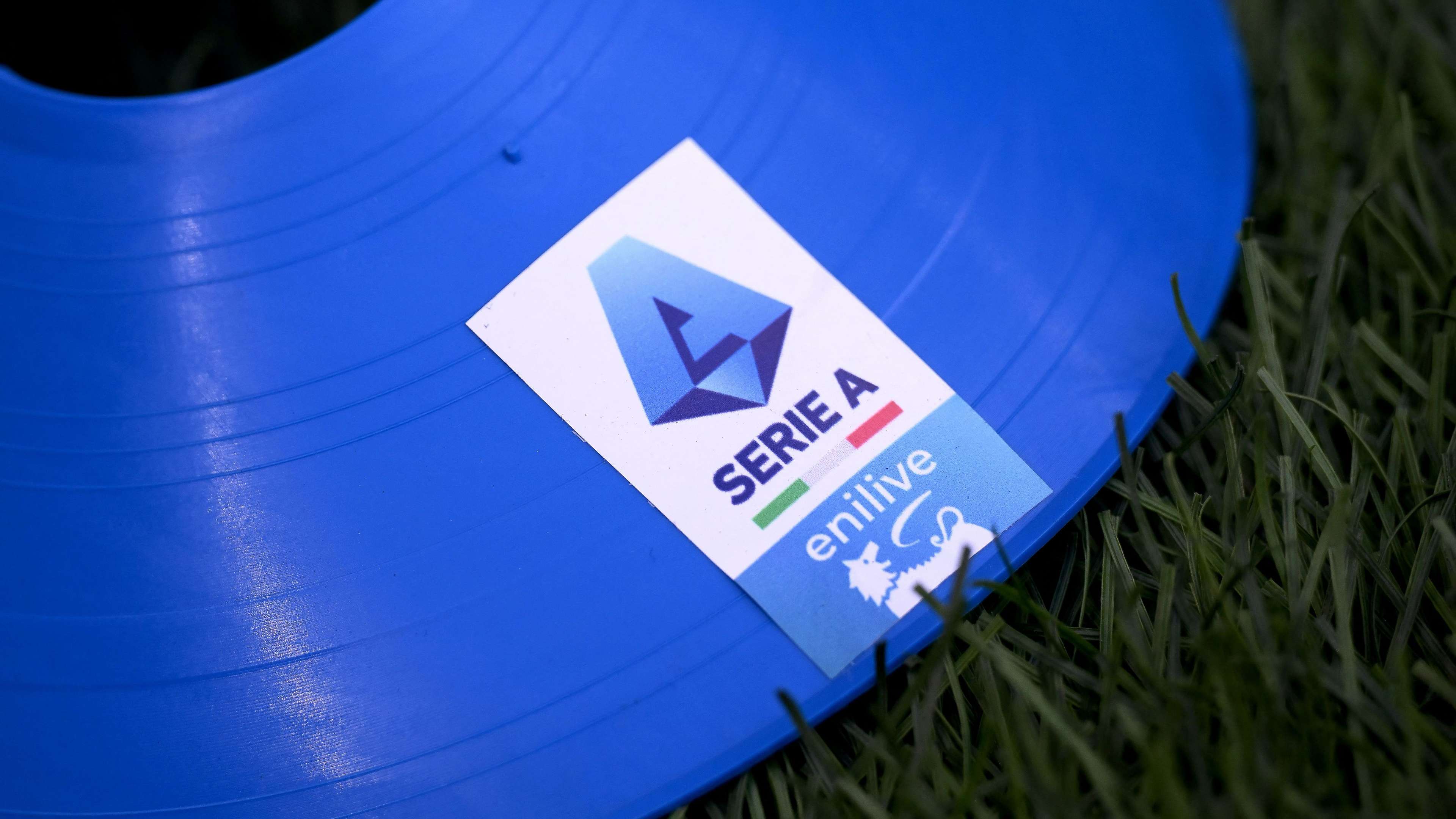 Serie A players' salaries to drop 25% after relegation under new rule  