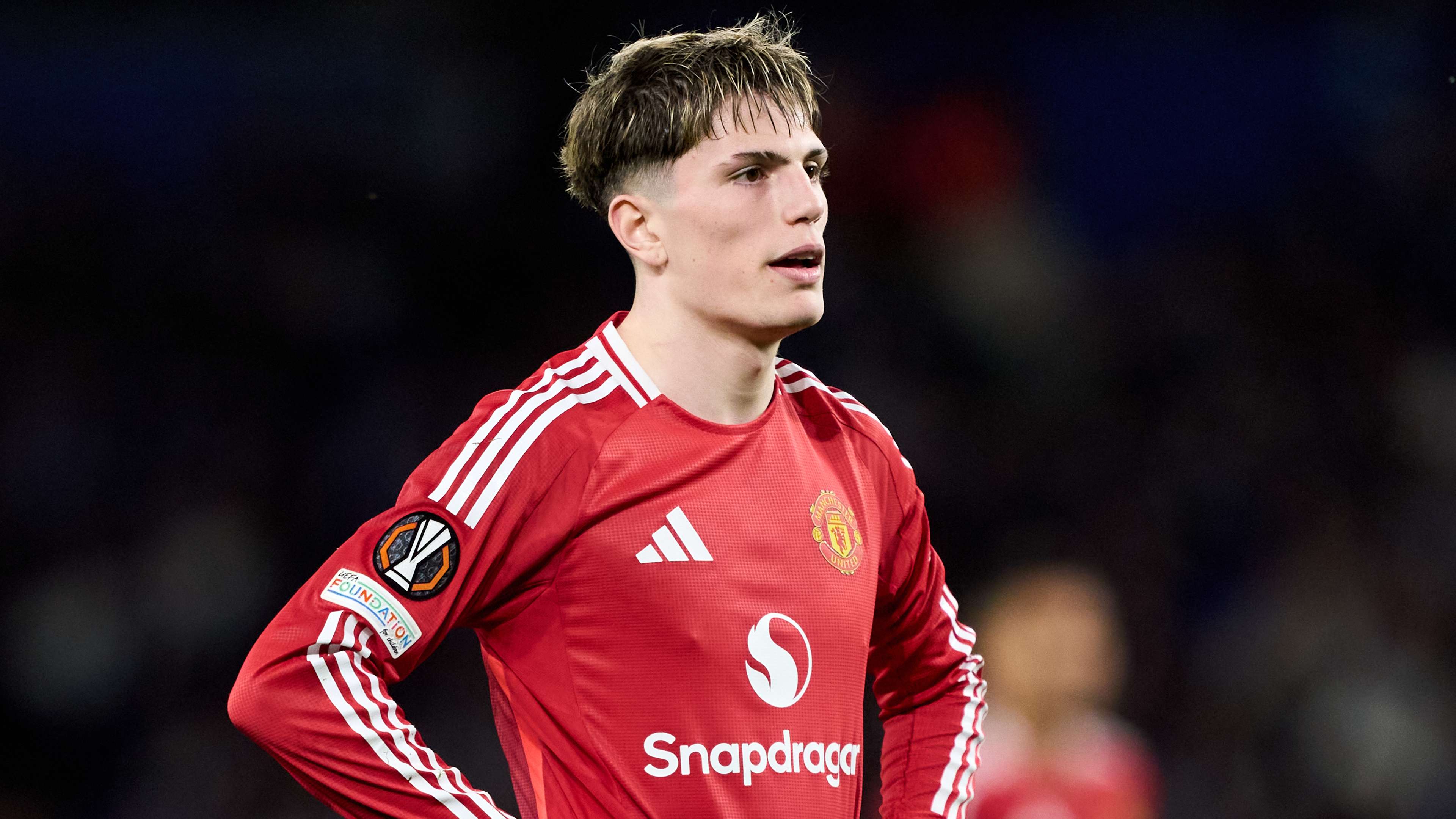 Man Utd warned over Garnacho saga   Man Utd warned over Garnacho saga