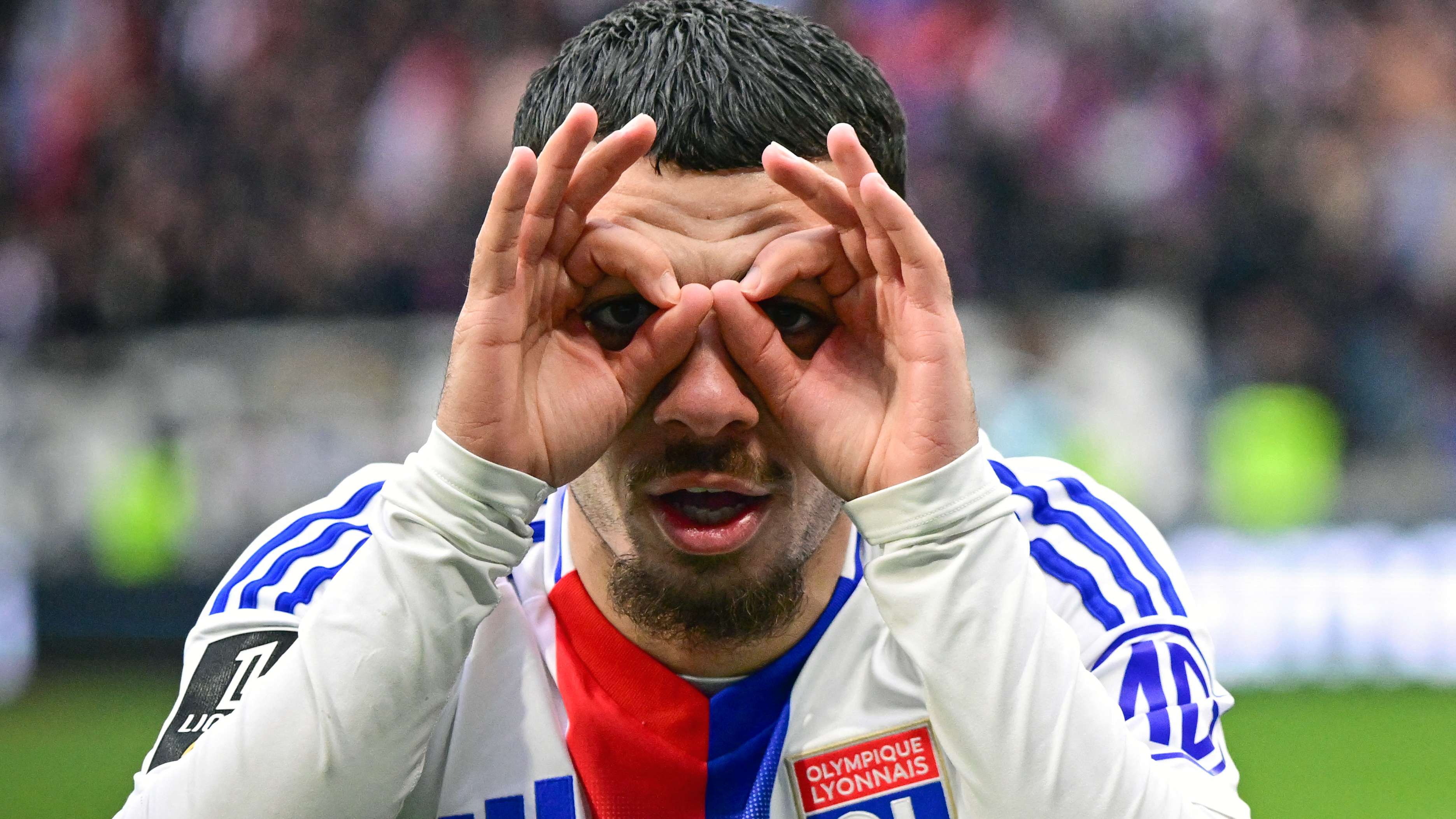 Brentford miss out as striker opts for Lyon stay  