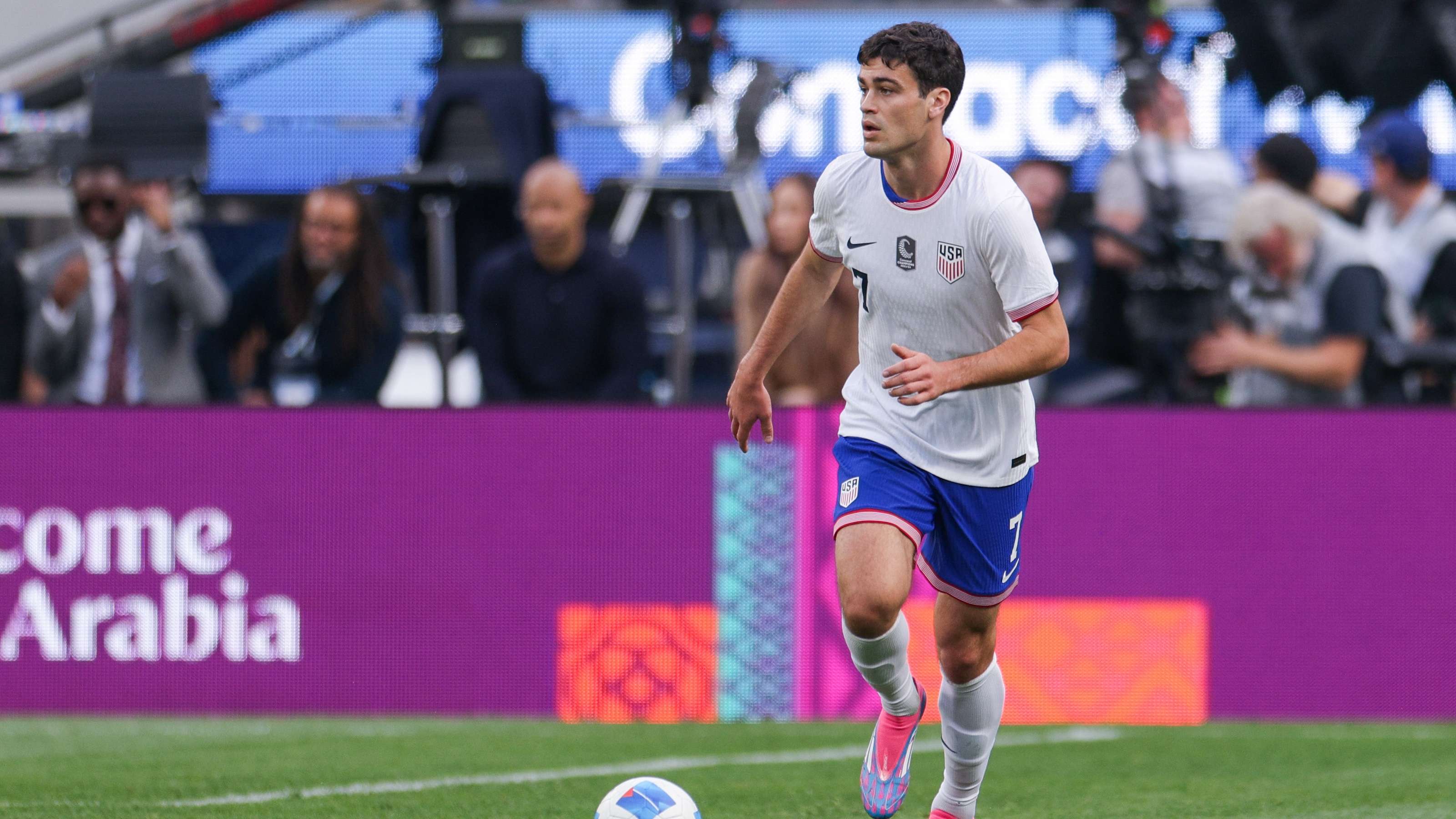 Reyna admits he 'can't be surprised' about missing USMNT squad Reyna admits he 'can't be surprised' about missing USMNT squad
