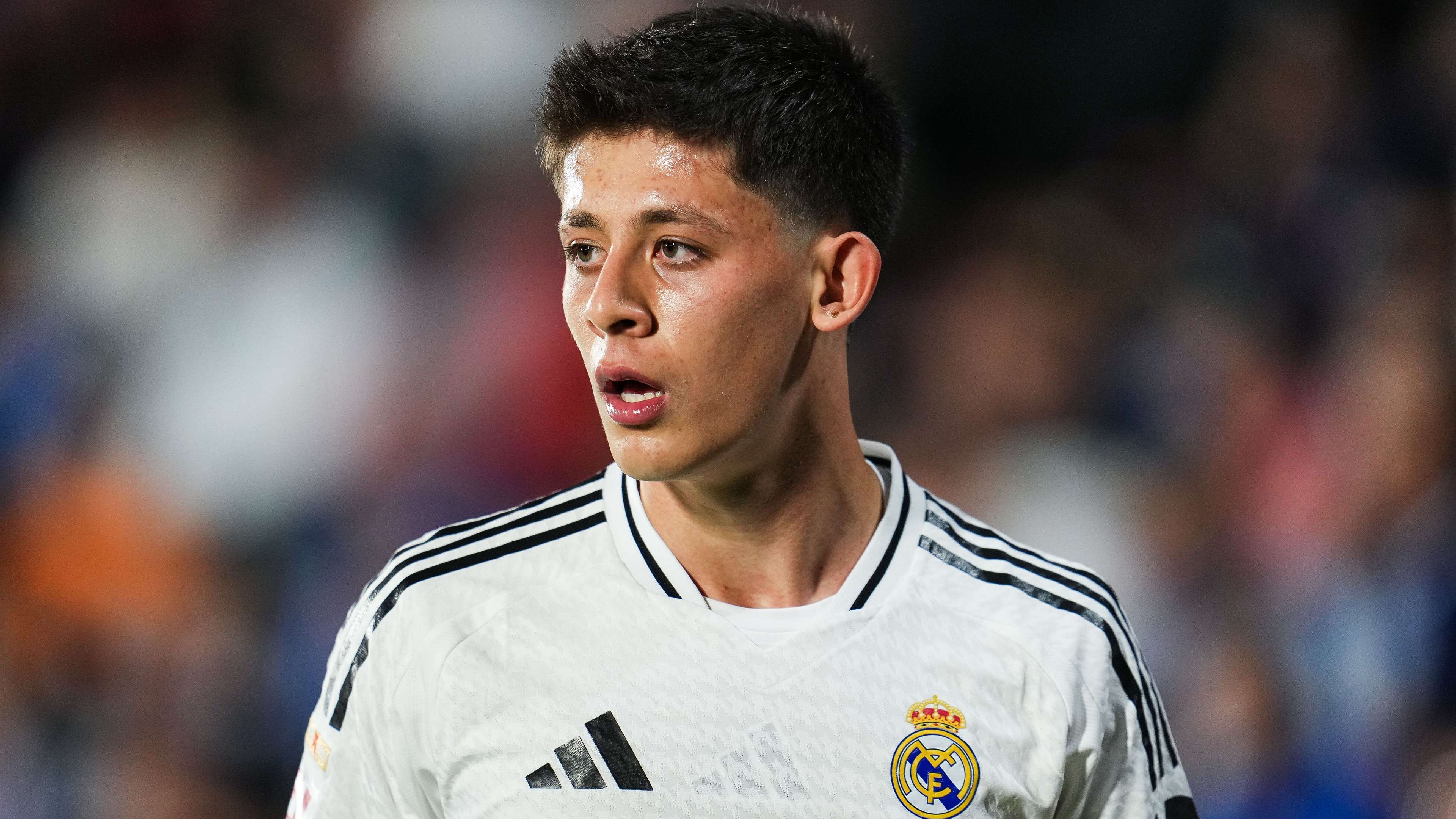 📽️ | Guler show off impressive trick shot with basketball goal   📽️ | Guler show off impressive trick shot with basketball goal