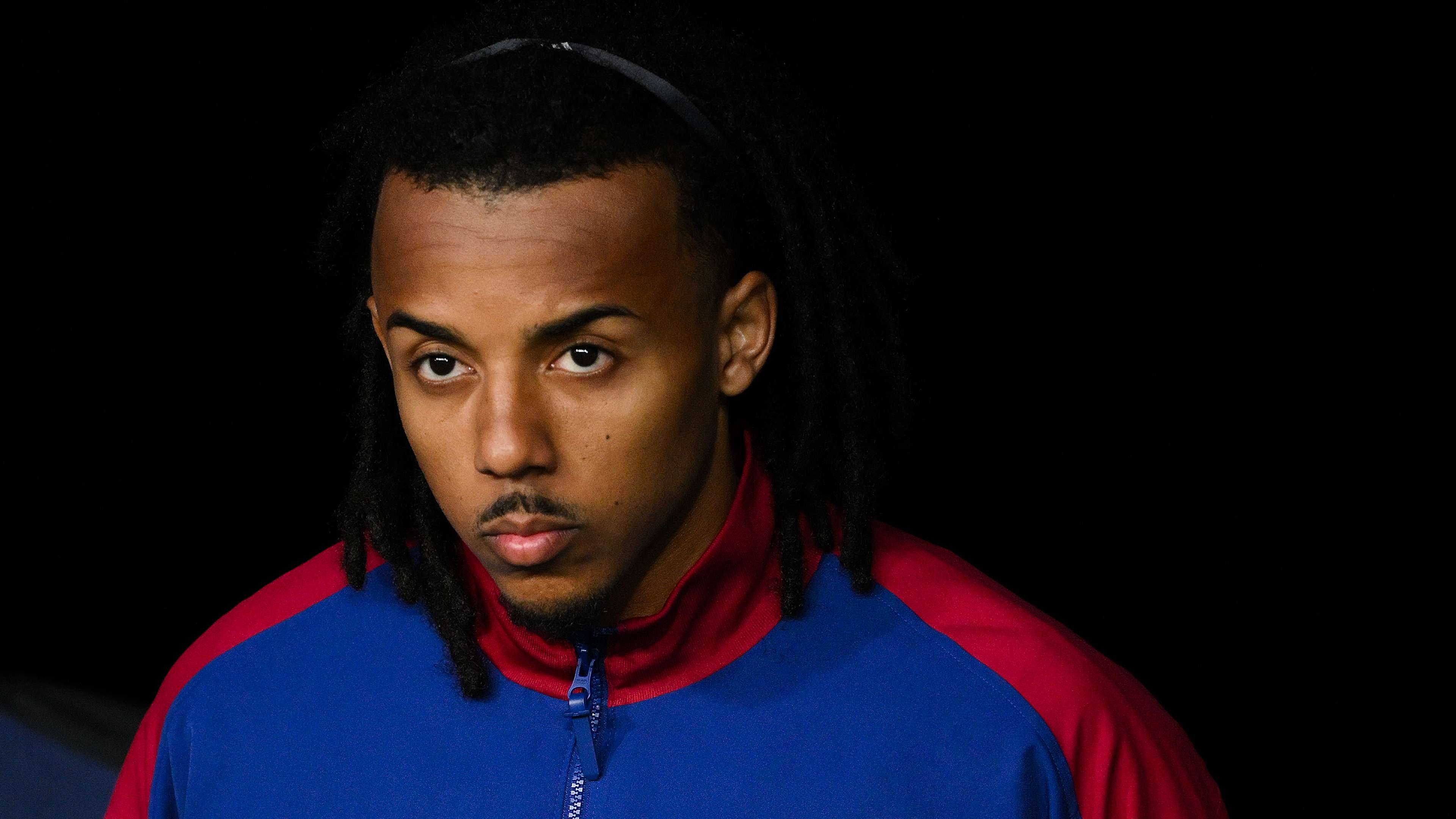 Kounde signs new contract with Barcelona amid Man City interest  