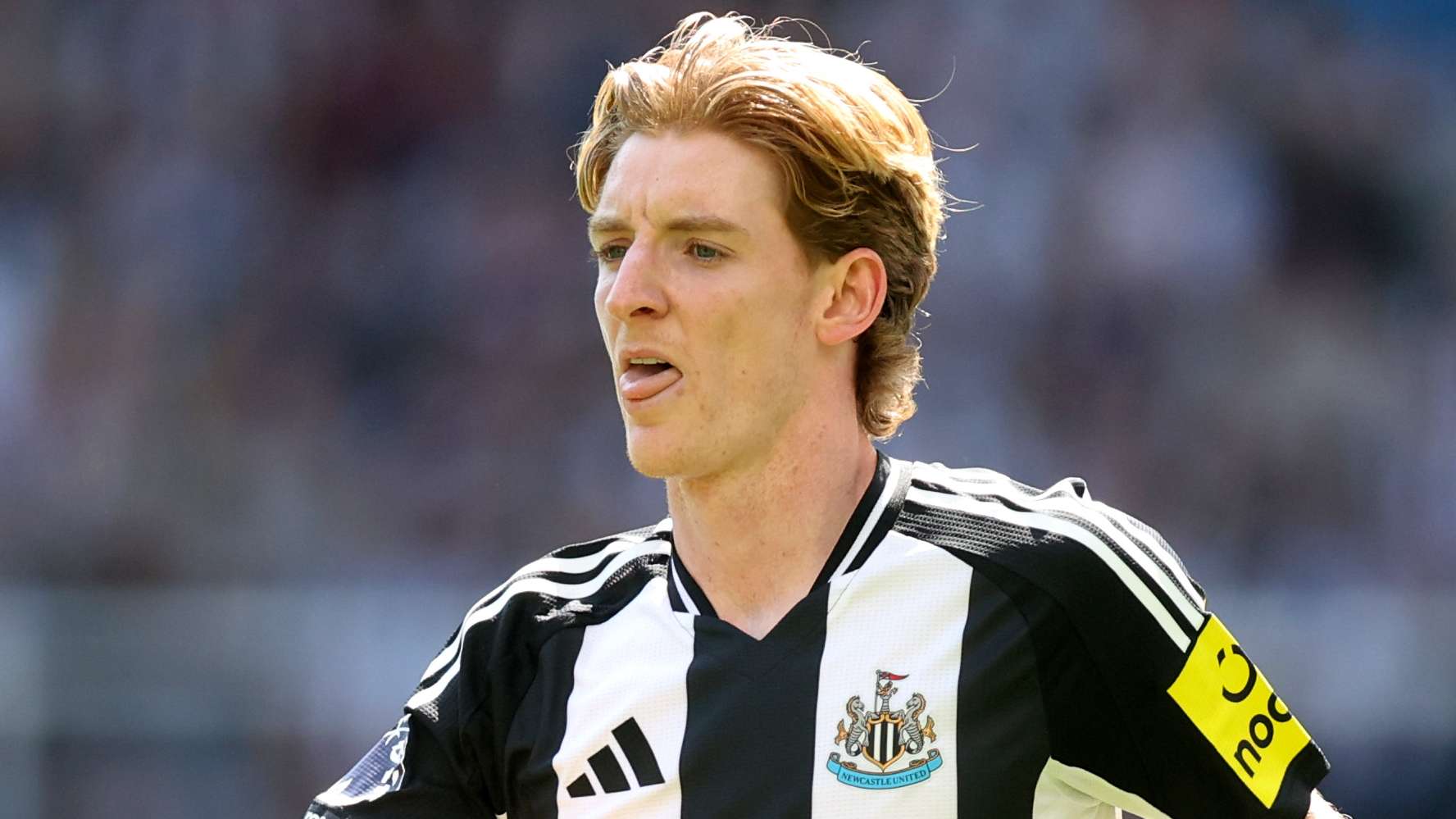 ANOTHER Newcastle blow as Gordon suffers injury scare  