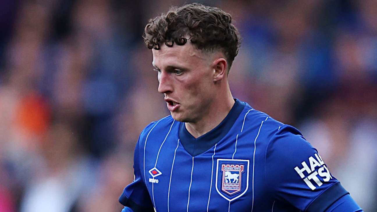 Wrexham DENIED in club-record Broadhead pursuit  