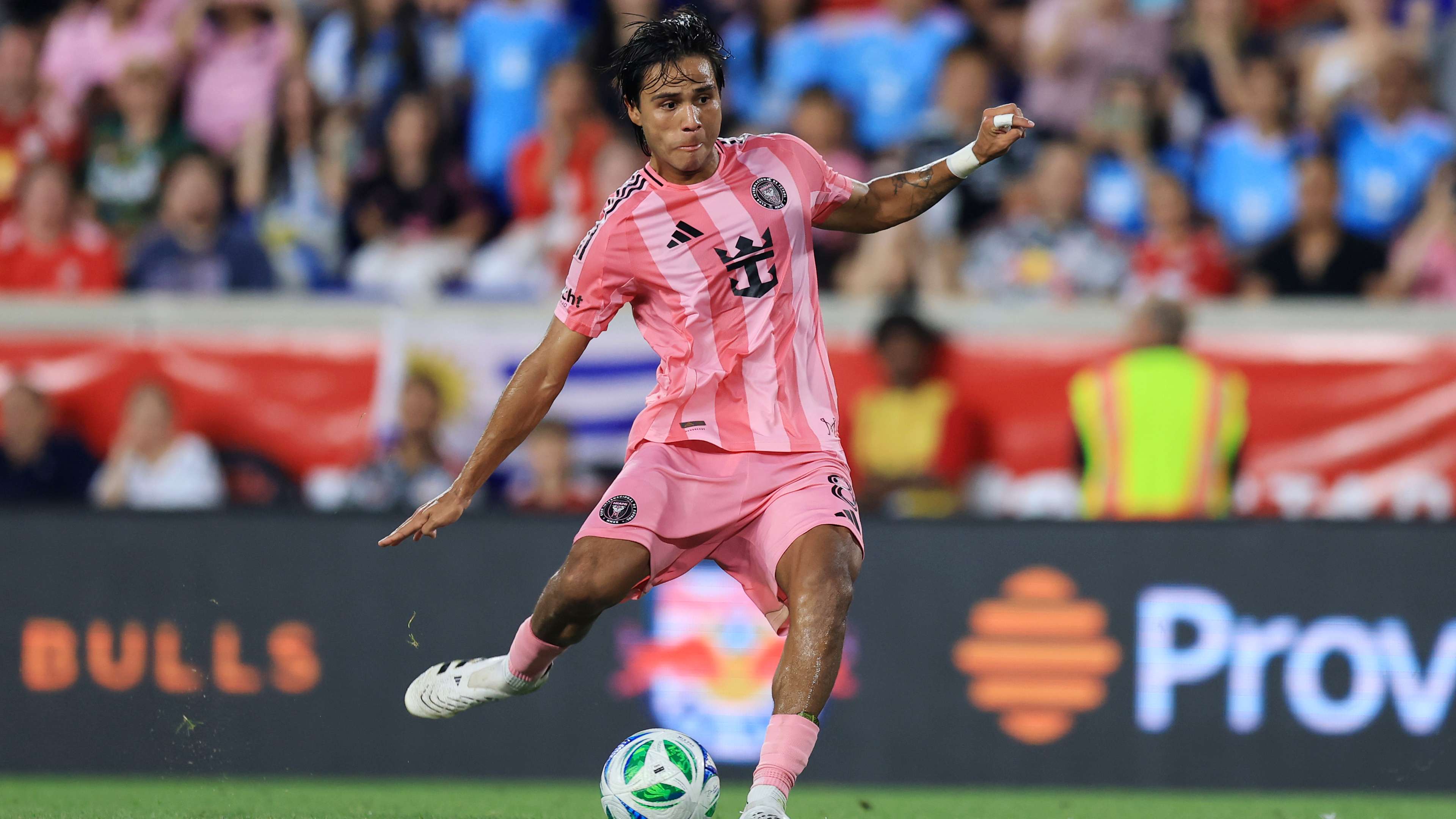 WATCH: Segovia scores spectacular goal in Miami’s clash with Necaxa   WATCH: Segovia scores spectacular goal in Miami’s clash with Necaxa