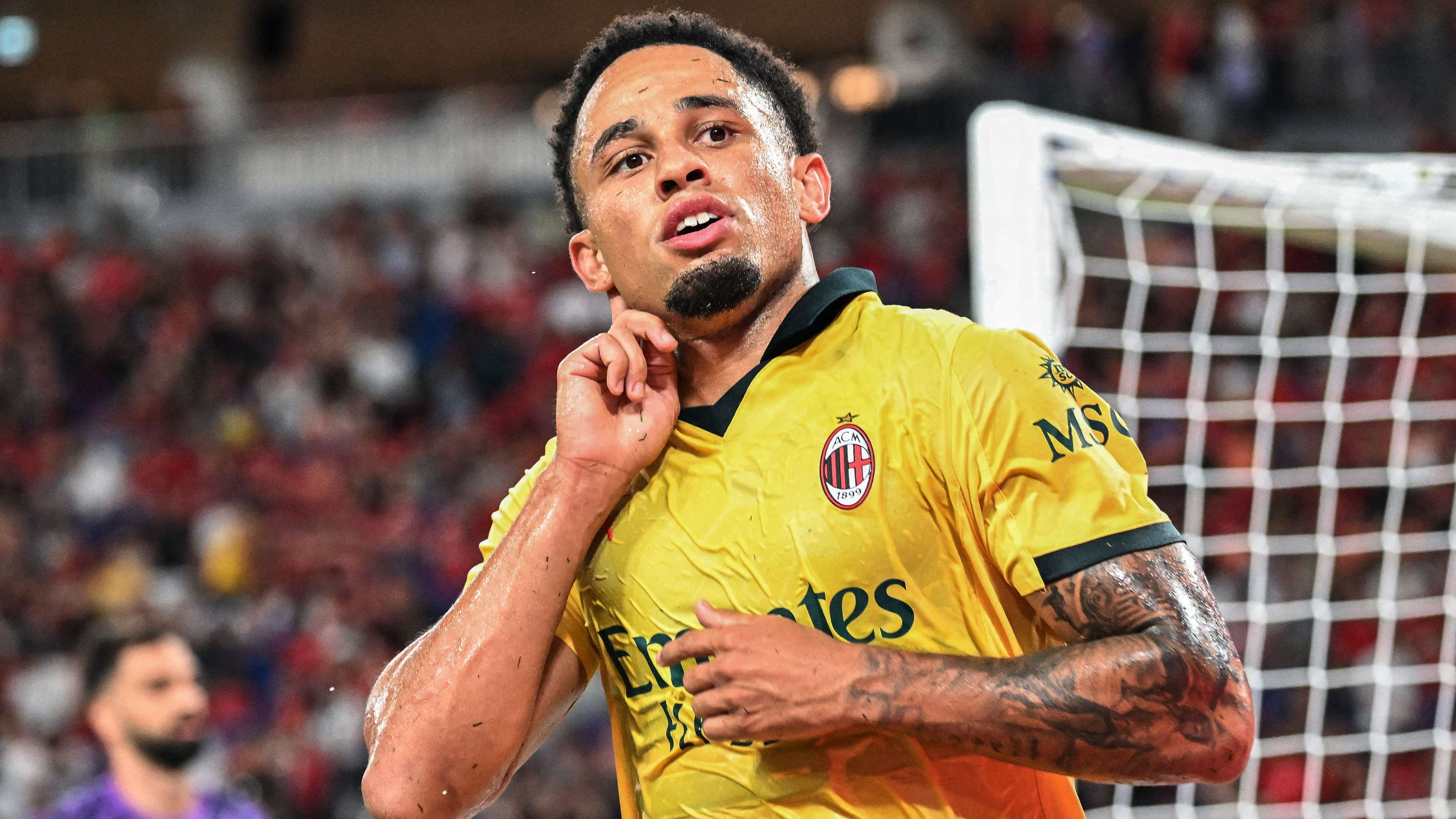 Leeds close in on Milan striker Okafor  