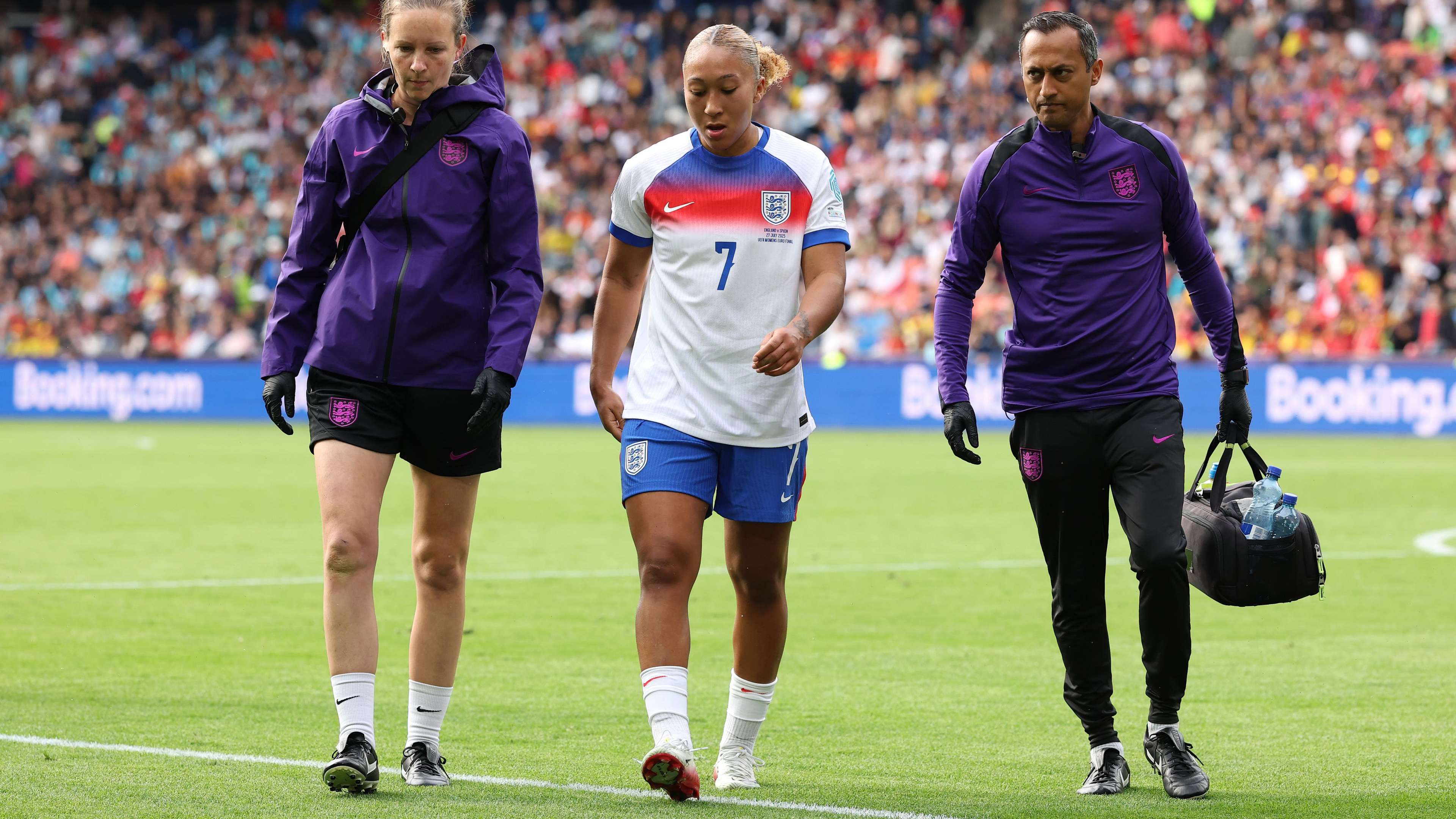 Lauren James dealt bitter Chelsea injury blow  