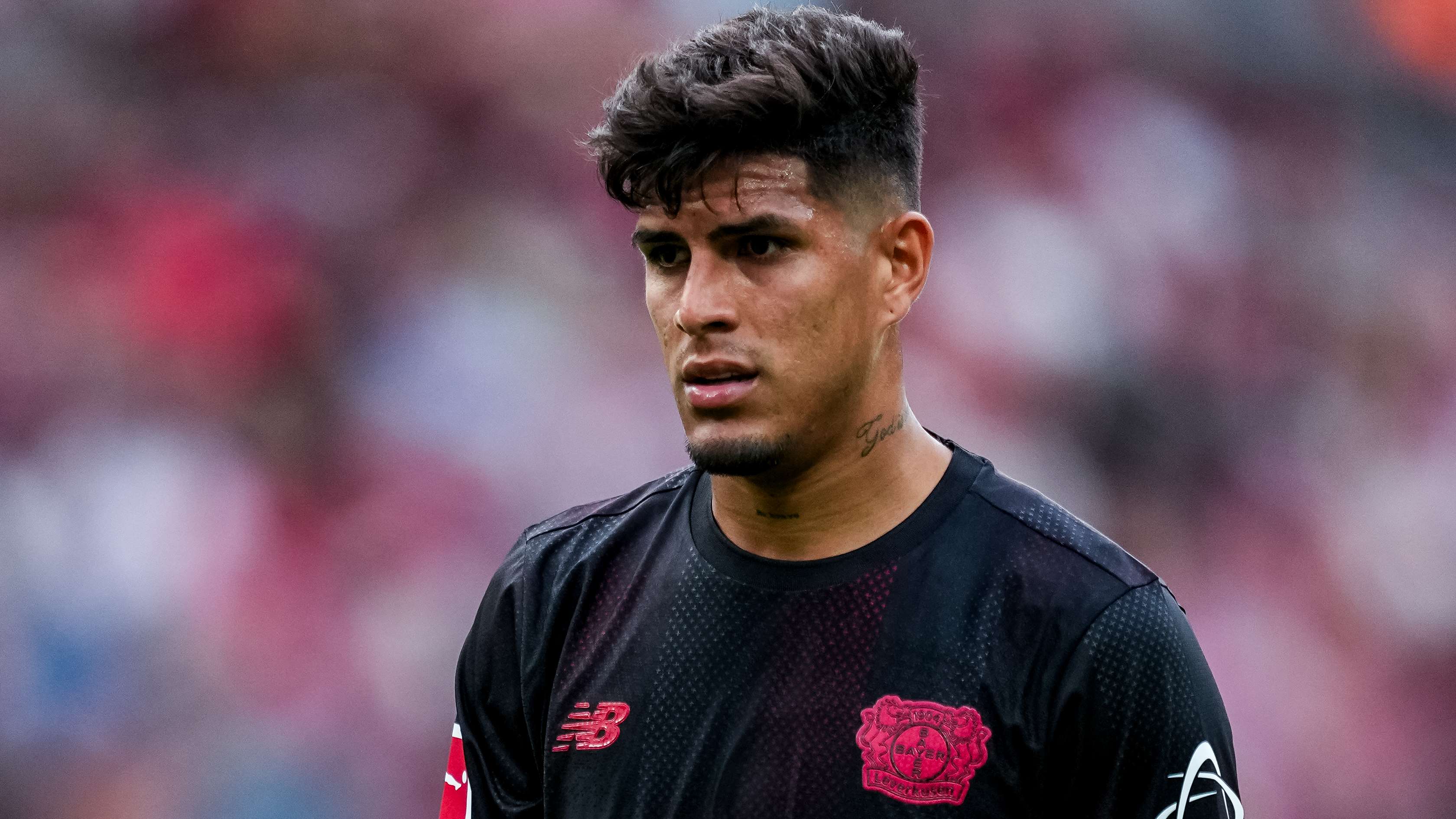 Hincapie travels to London without Leverkusen's permission Hincapie travels to London without Leverkusen's permission