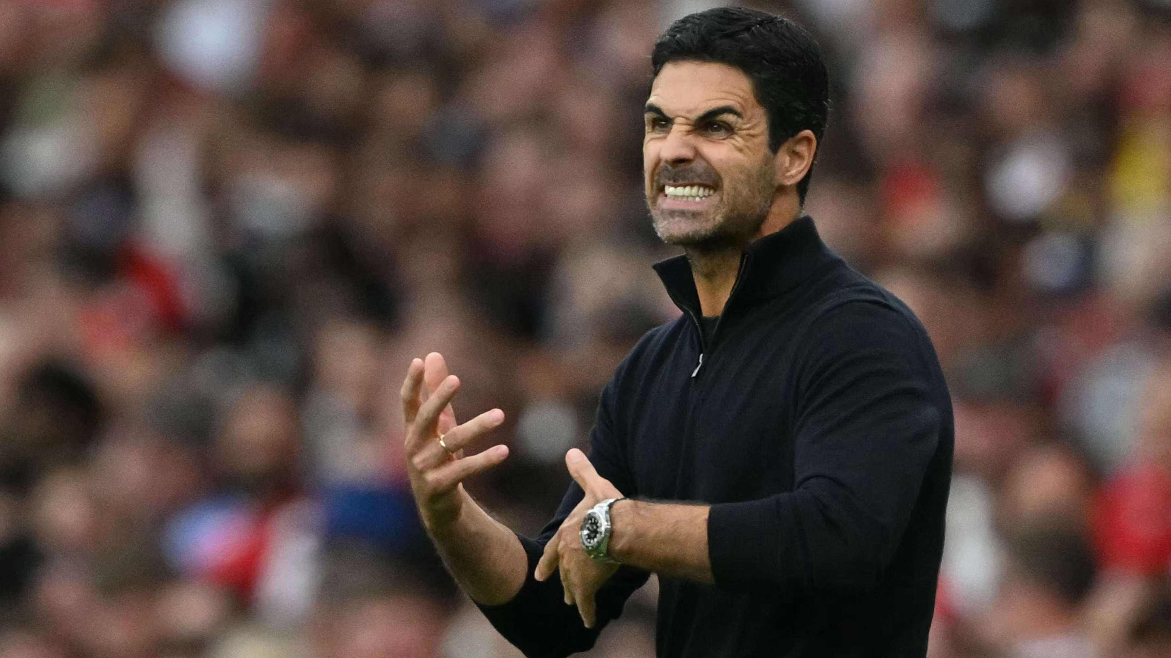 Arsenal still 'looking at options' after £190m spending spree  