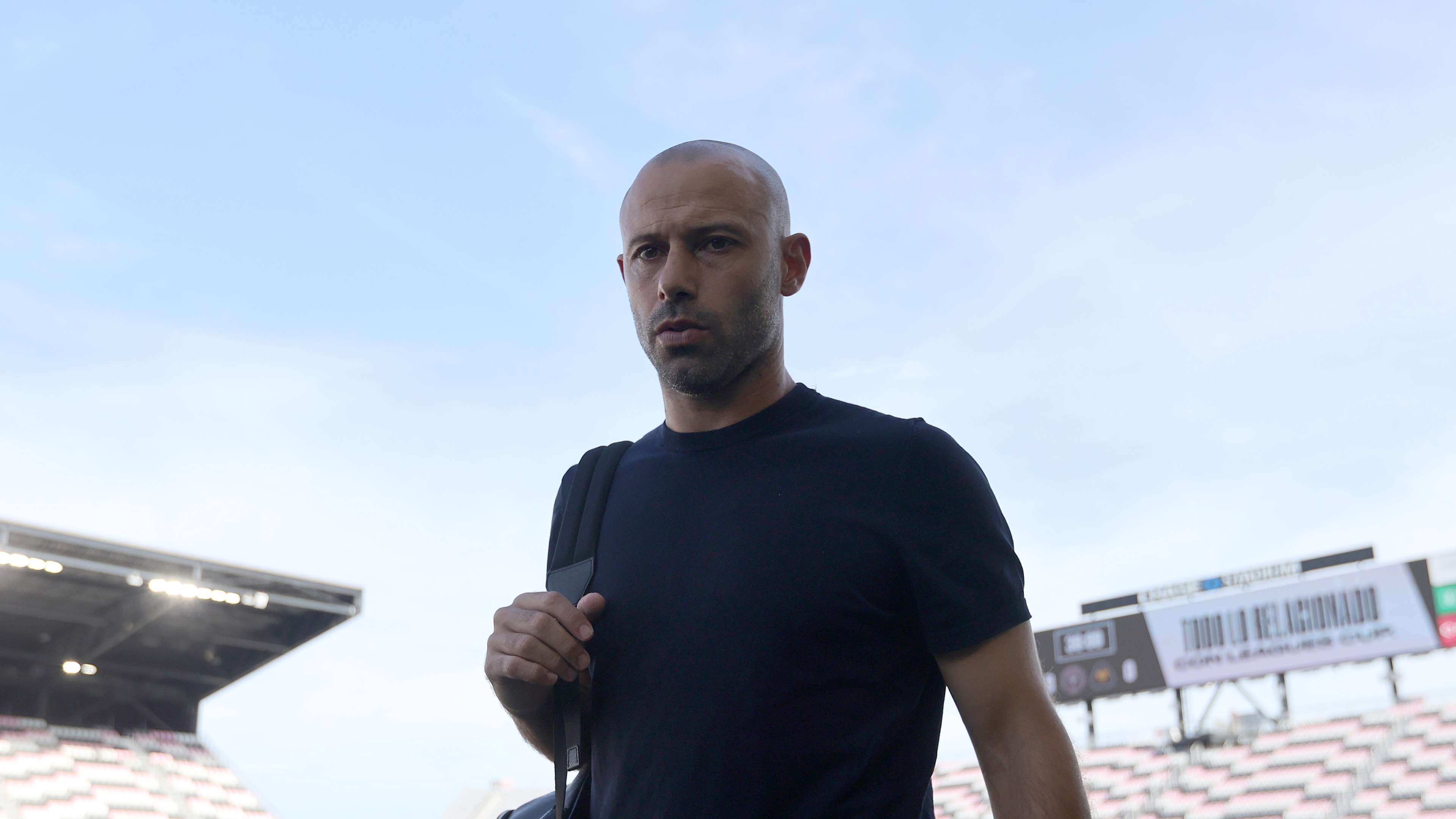 Inter Miami's Mascherano dodges questions on Piovi rumors  