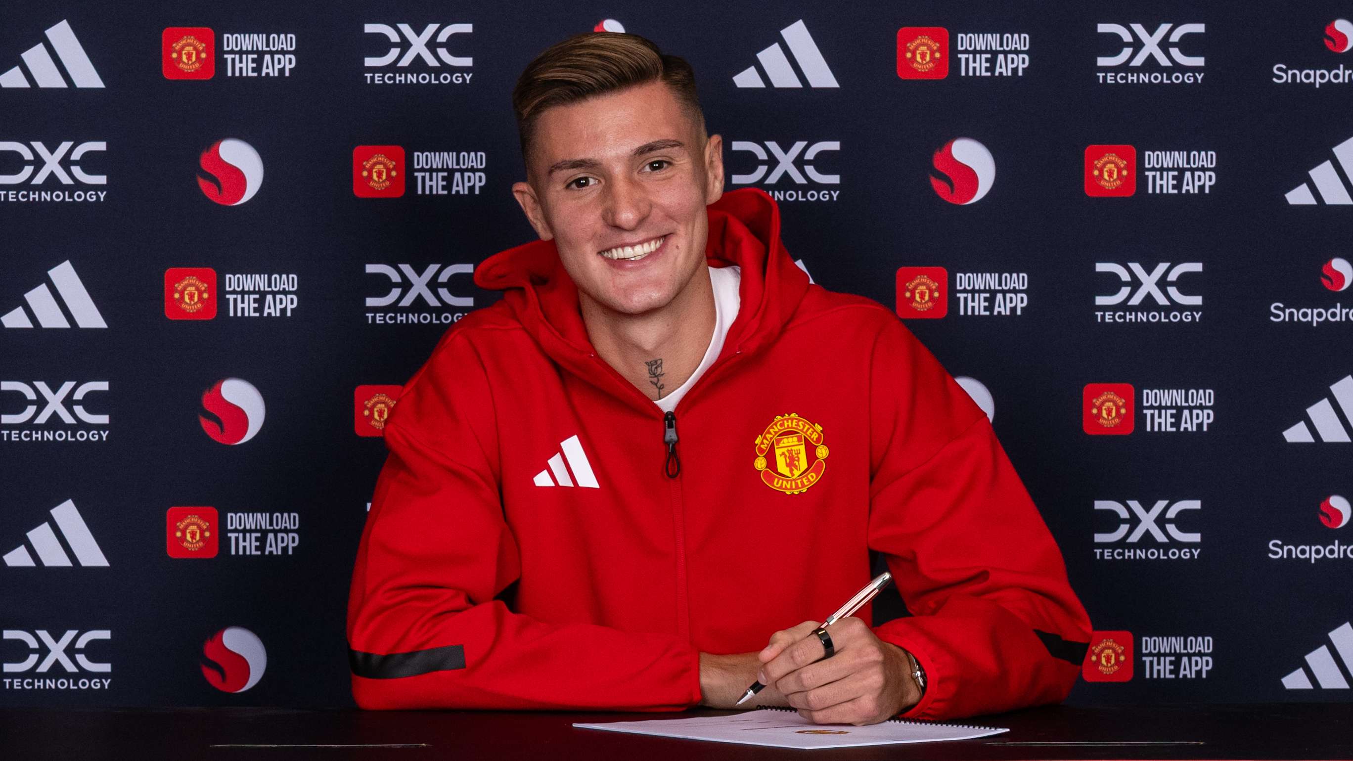 Transfers LIVE: Man Utd sign Sesko in £74m deal  