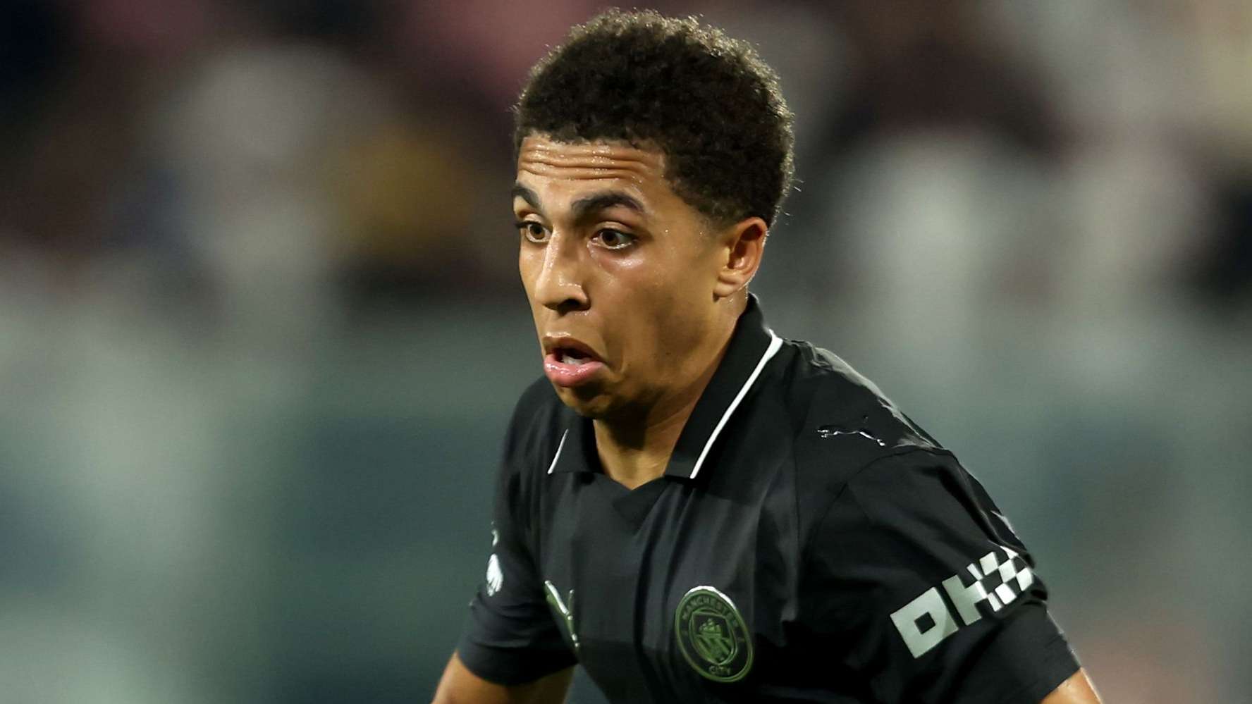 Lewis tempted by monster pay rise and guaranteed starting spot by Forest  