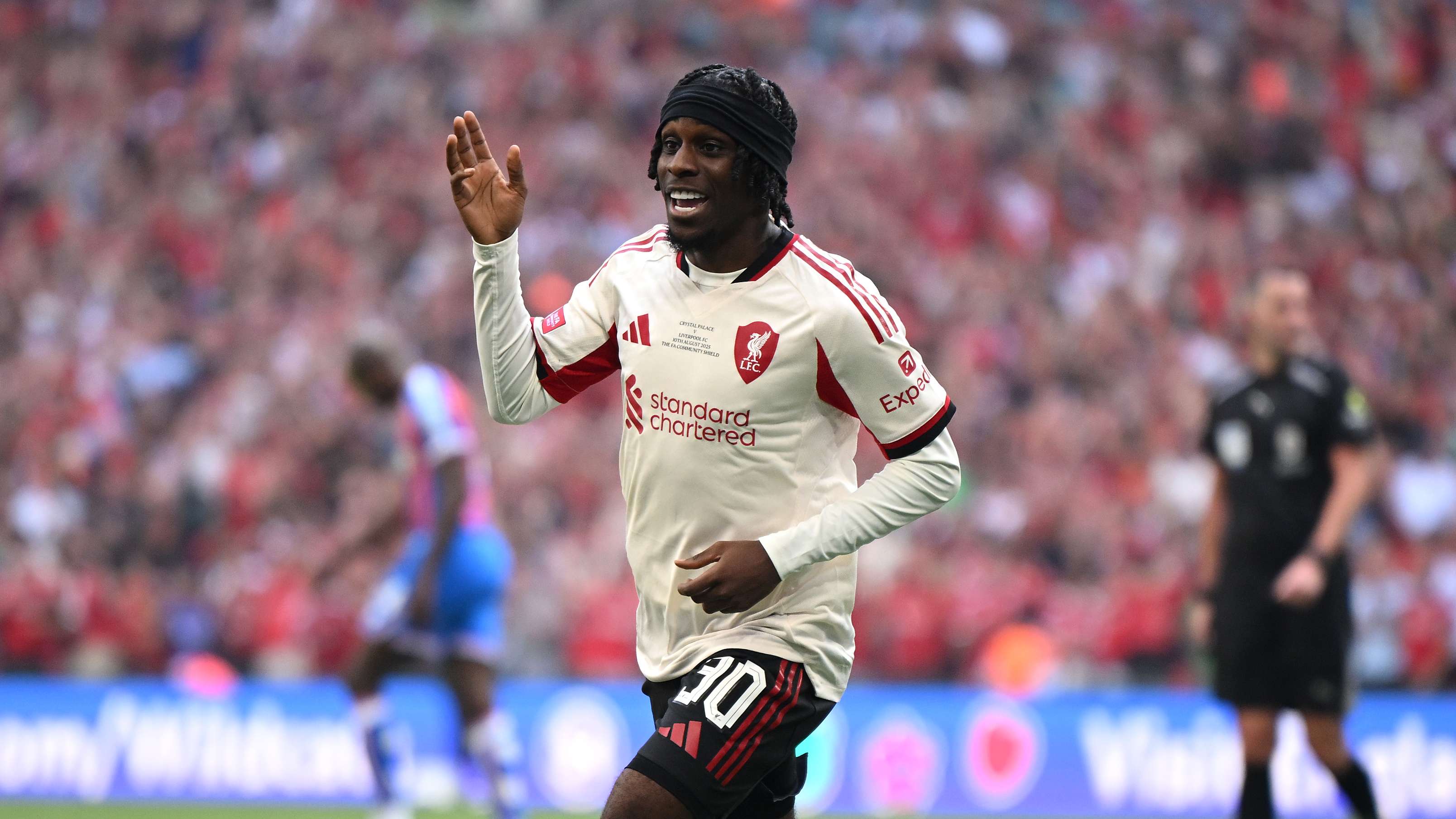 Leverkusen send Liverpool message after Frimpong's bizarre goal  