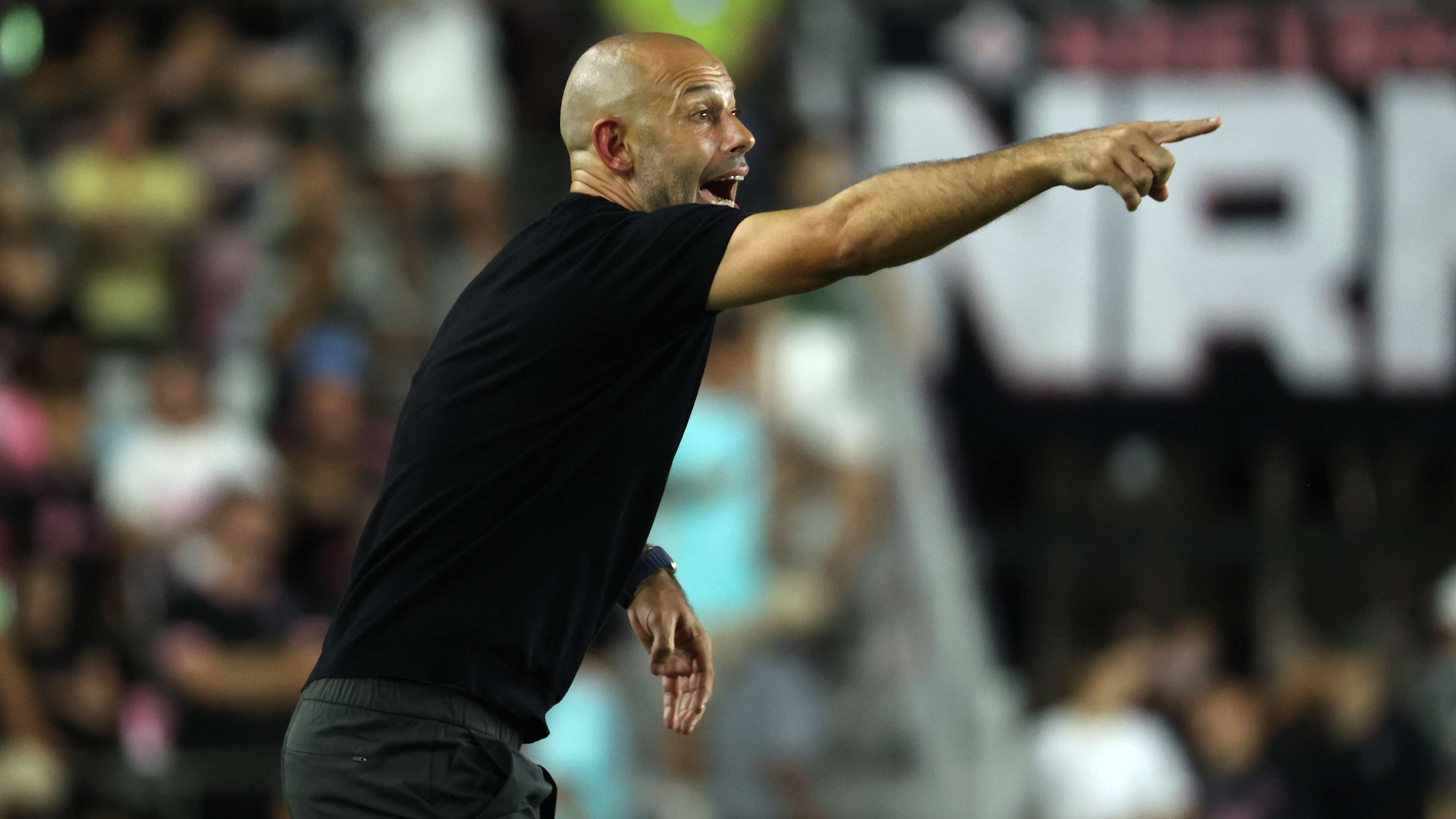 Morales: Miami learned about Mascherano’s red card at halftime  