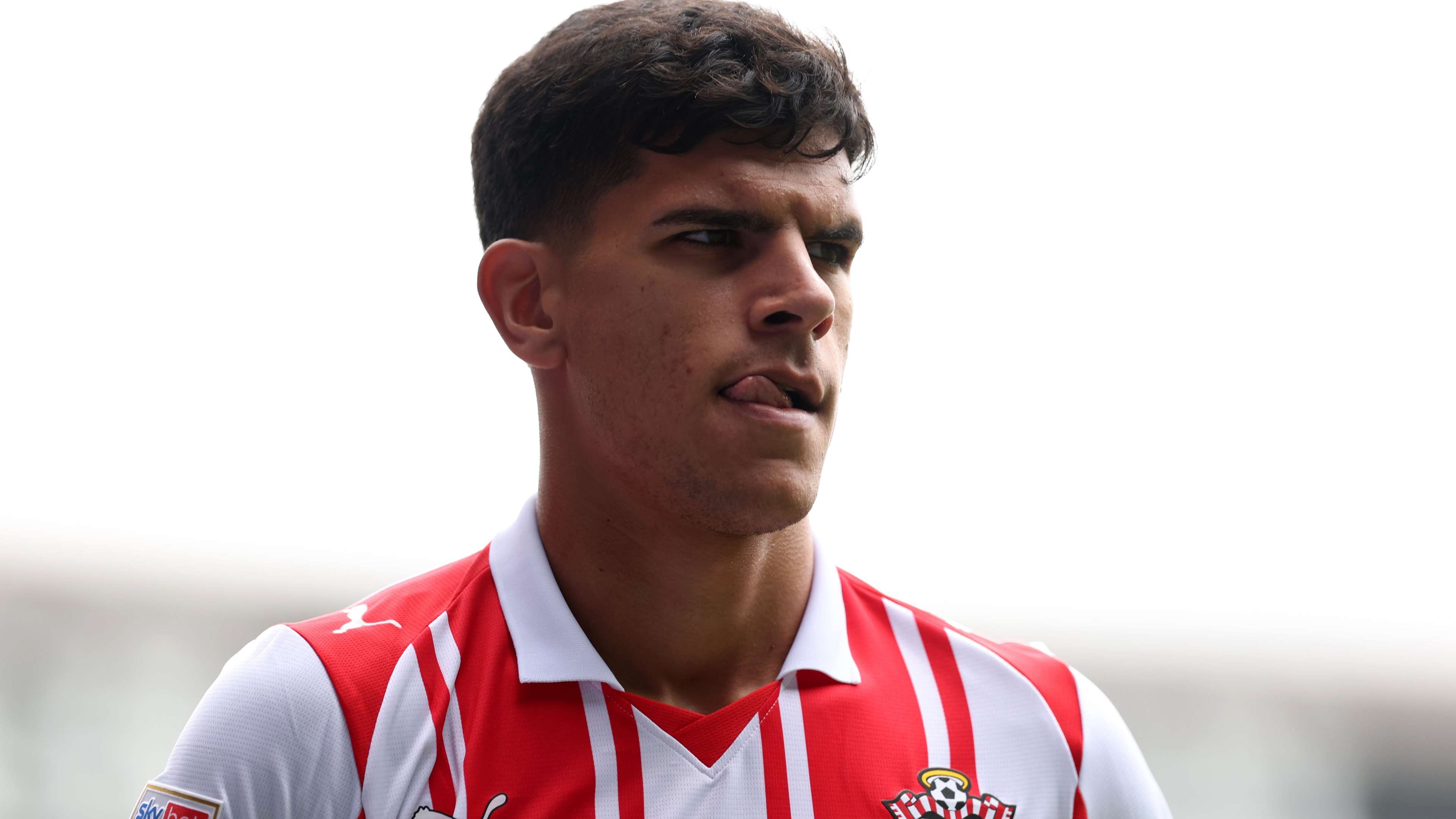 West Ham agree £40m transfer after wretched start to season  