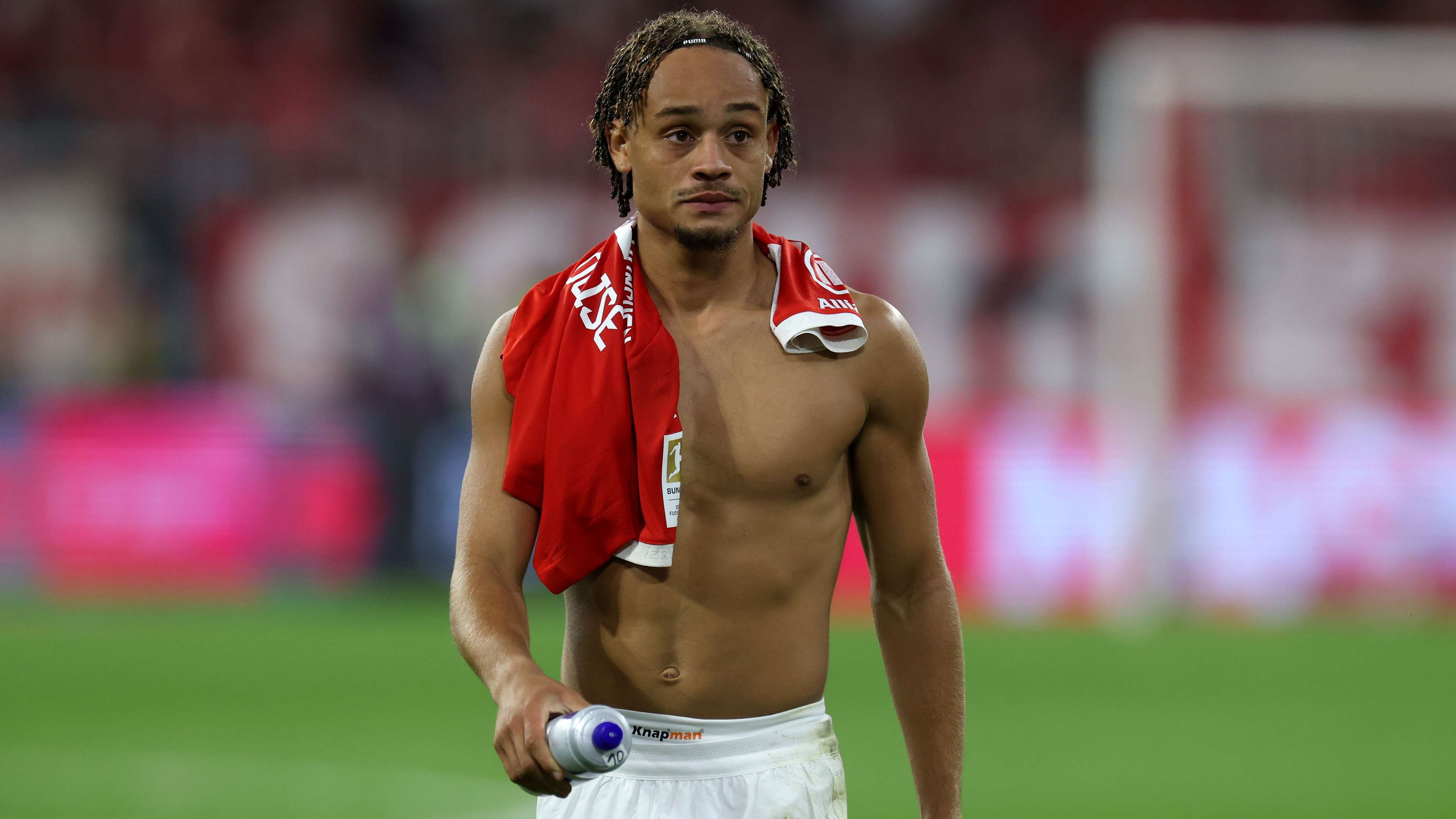 'He's not an overpriced Arsenal worshipper' - Spurs fans crow over Simons  