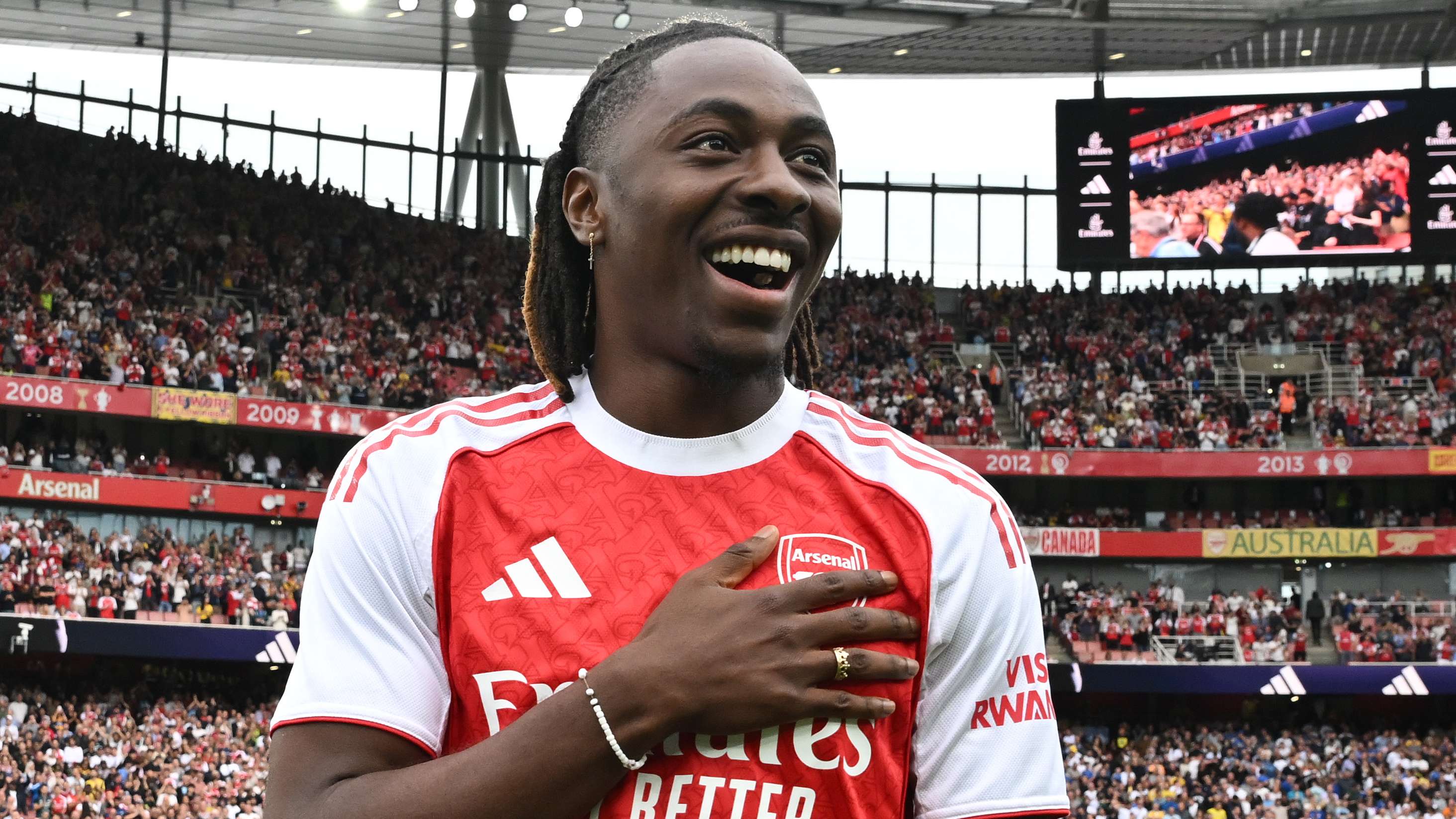 Wright believes 'God' intervened in Eze transfer to Arsenal Wright believes 'God' intervened in Eze transfer to Arsenal