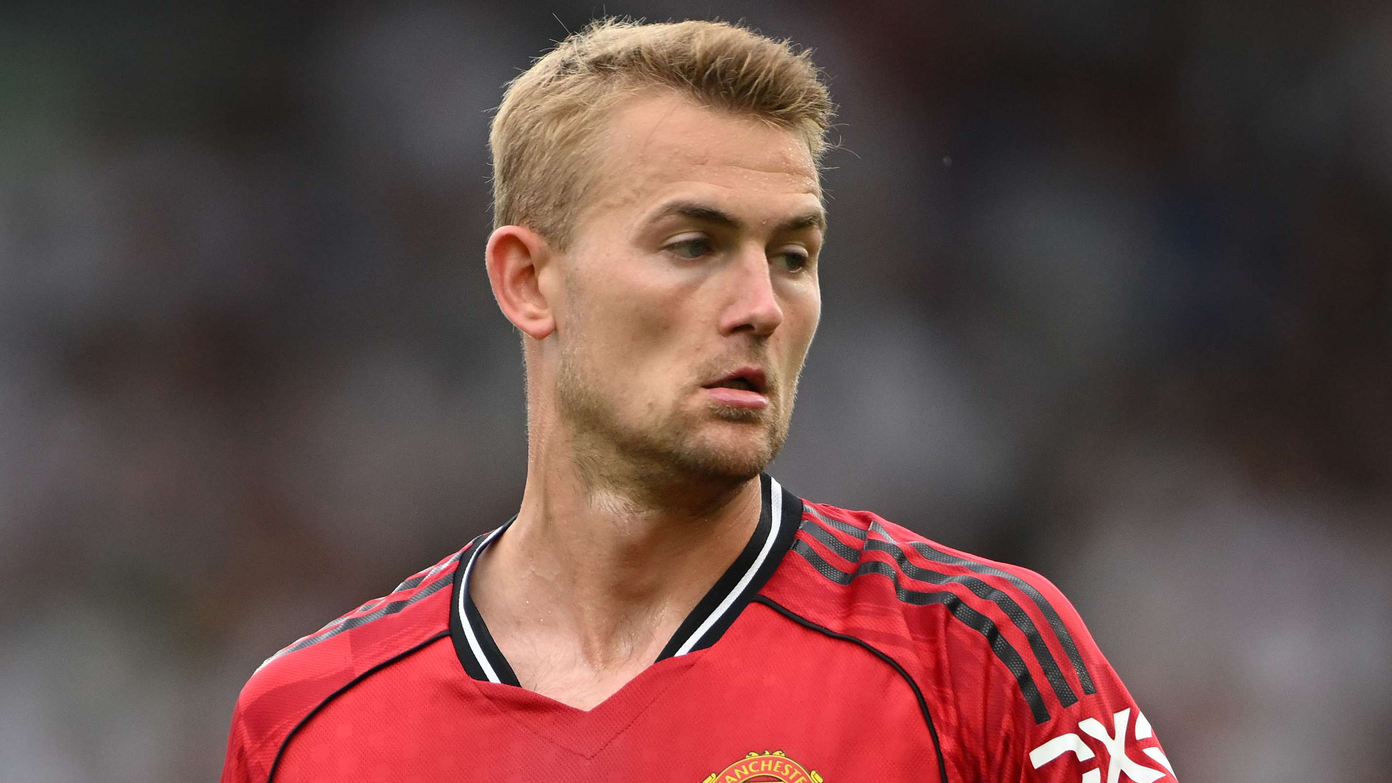 Ex-Man Utd assistant coach raises concerns over 'heavy' De Ligt  