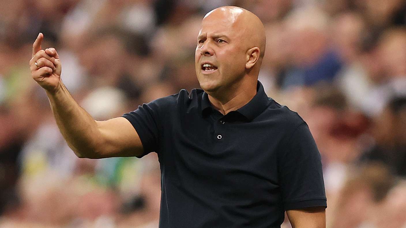 'Not a football match' - Slot slams Newcastle's set-piece driven approach  