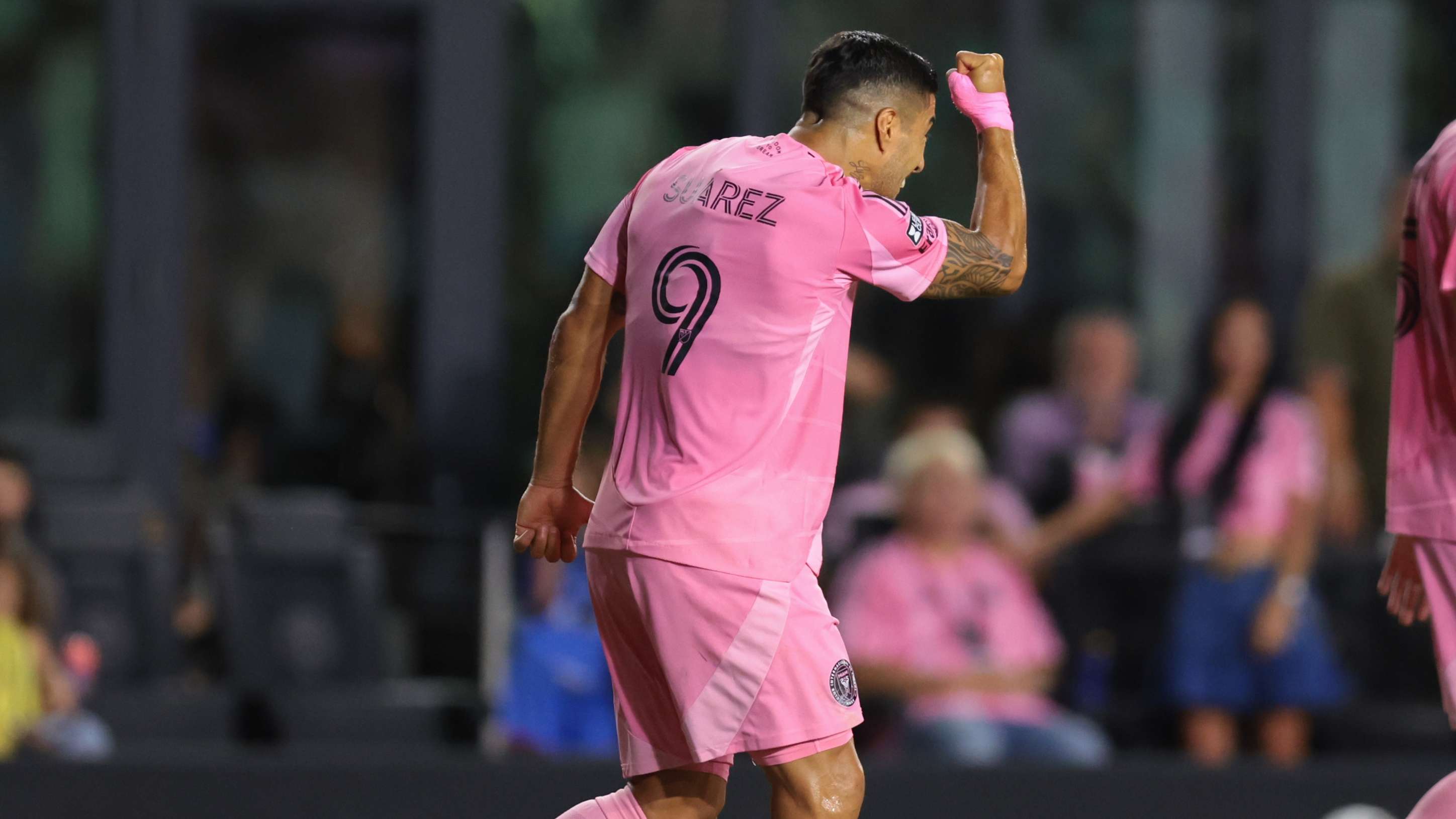 Suarez, Miami upset Tigres, advance to Leagues Cup semis  