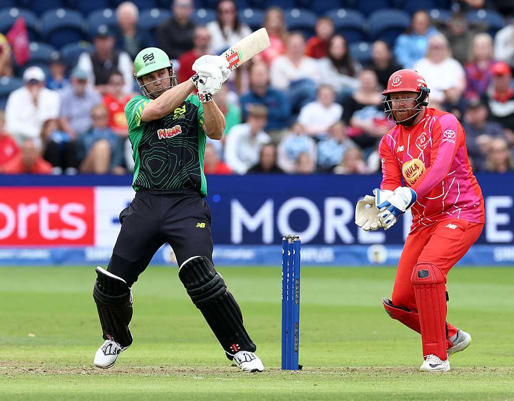 Cartwright leads the way as Brave secure narrow win  