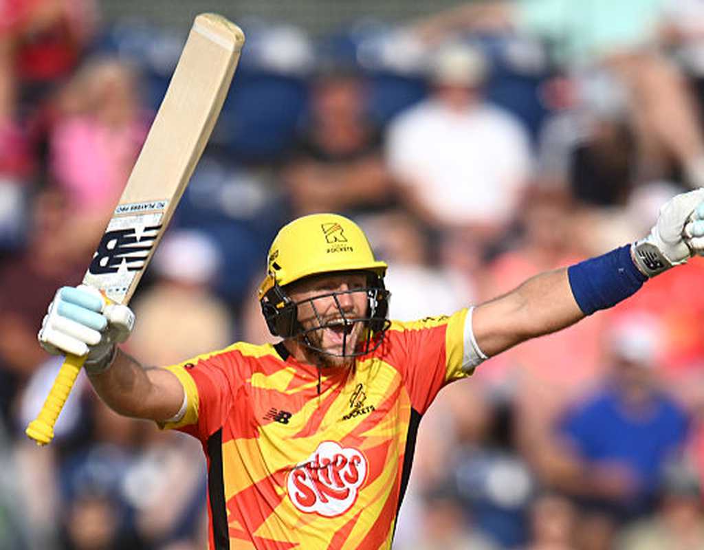 Root powers Trent Rockets into knockouts  