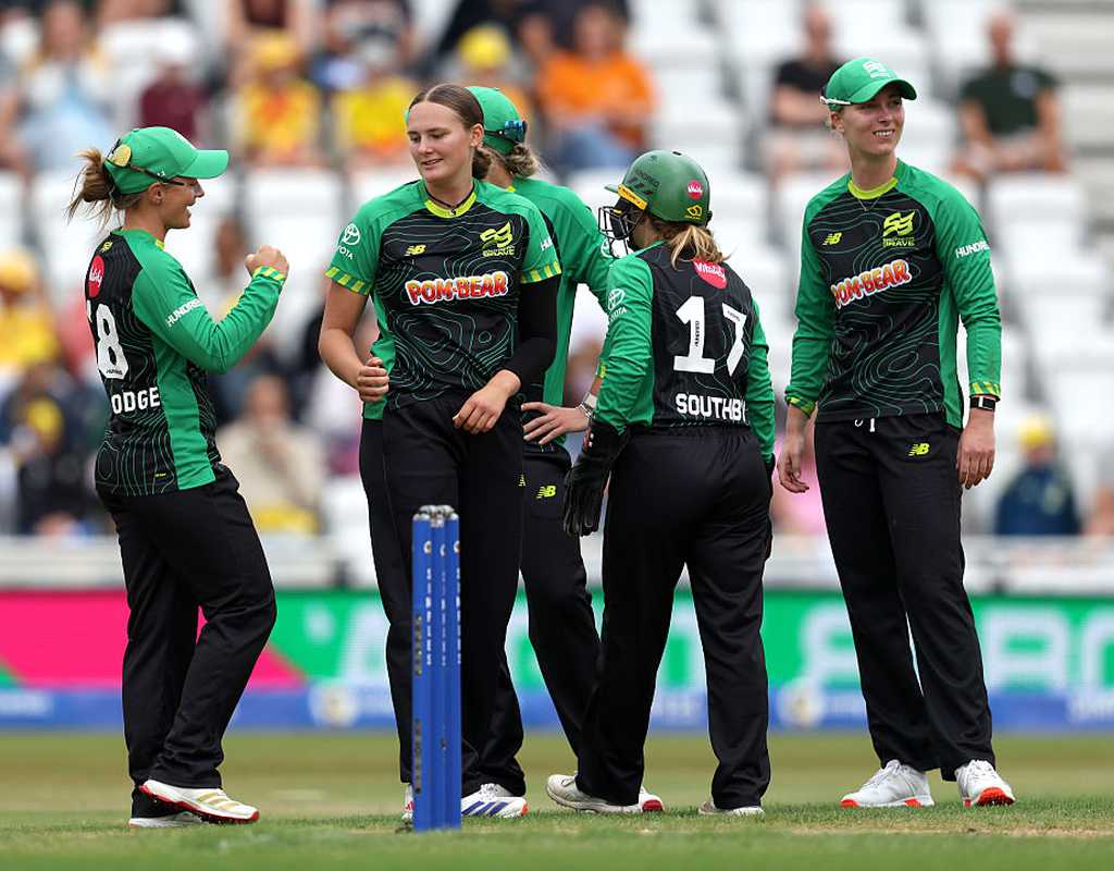 Corteen-Coleman, Devine extend Brave's unbeaten streak  